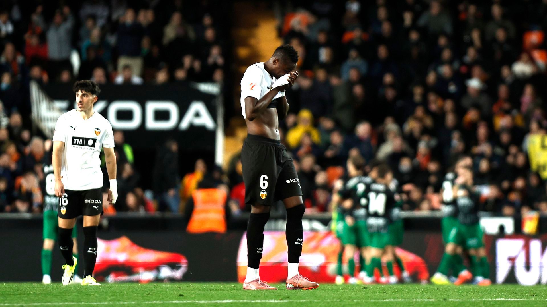 Sadiq debuta en Mestalla