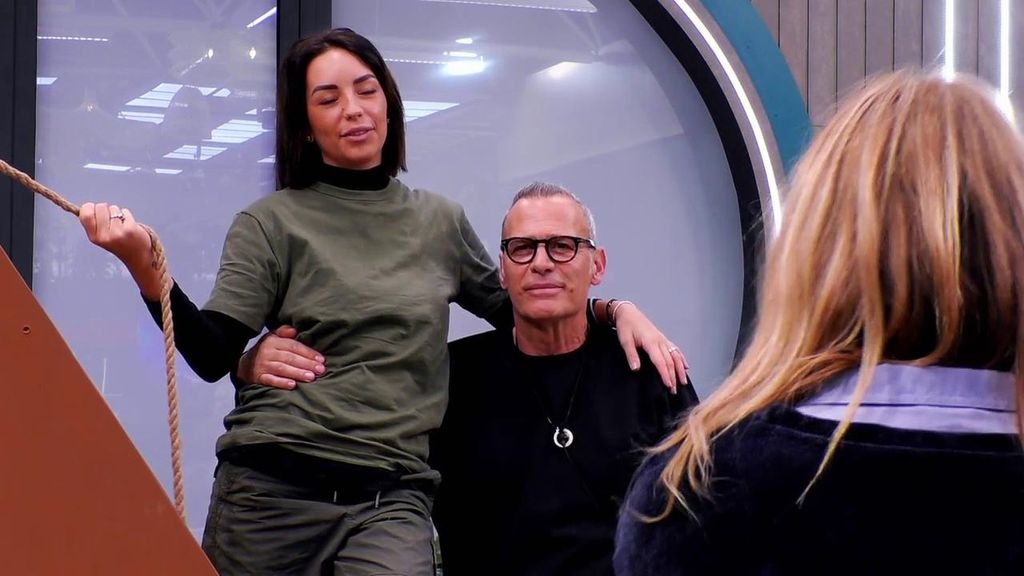 Belén Ro cree que hay atracción entre Carlos Lozano y Anita y él no lo niega: "Me dejaré llevar"