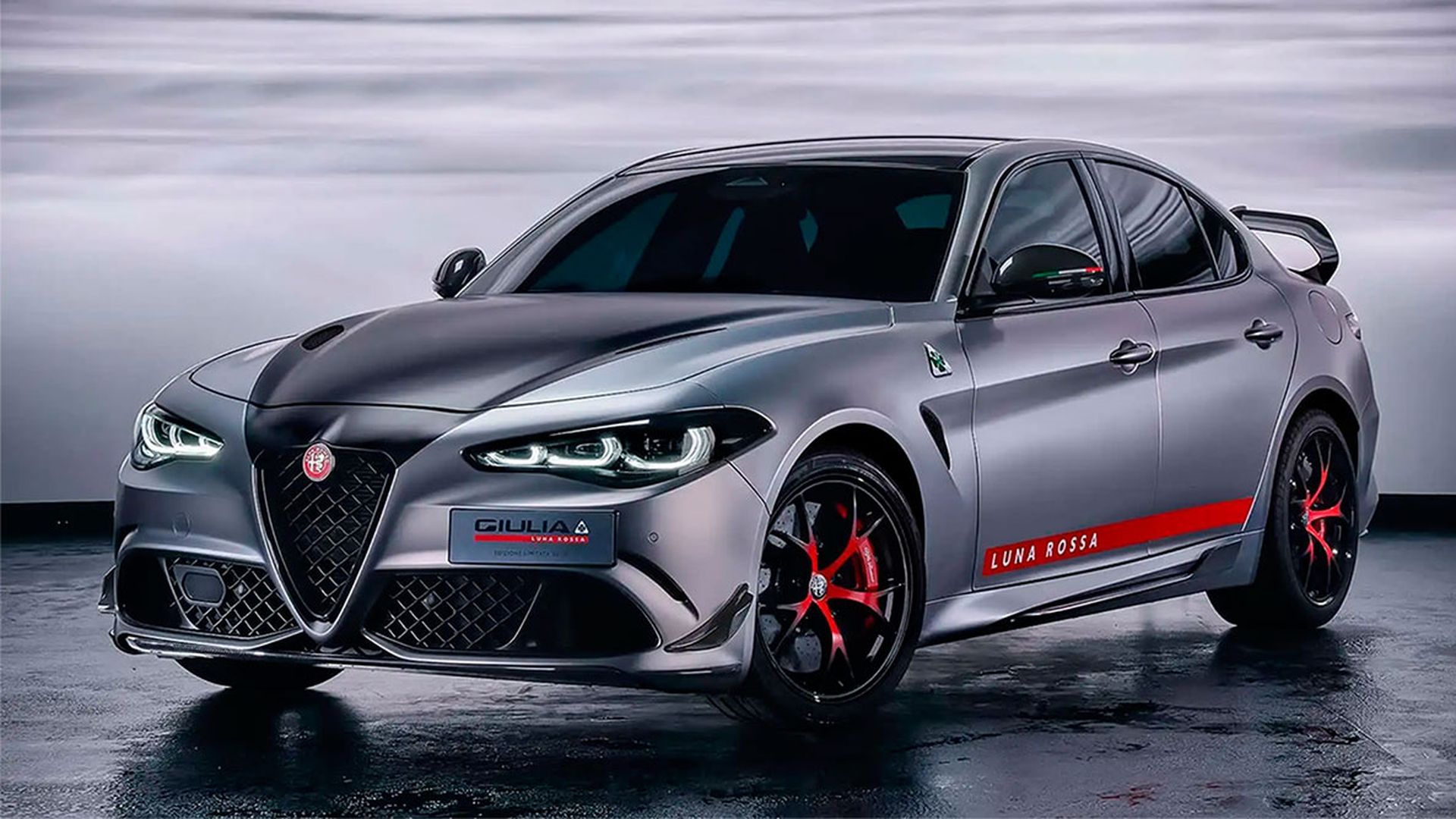 Alfa Romeo Giulia Quadrifoglio Luna Rossa