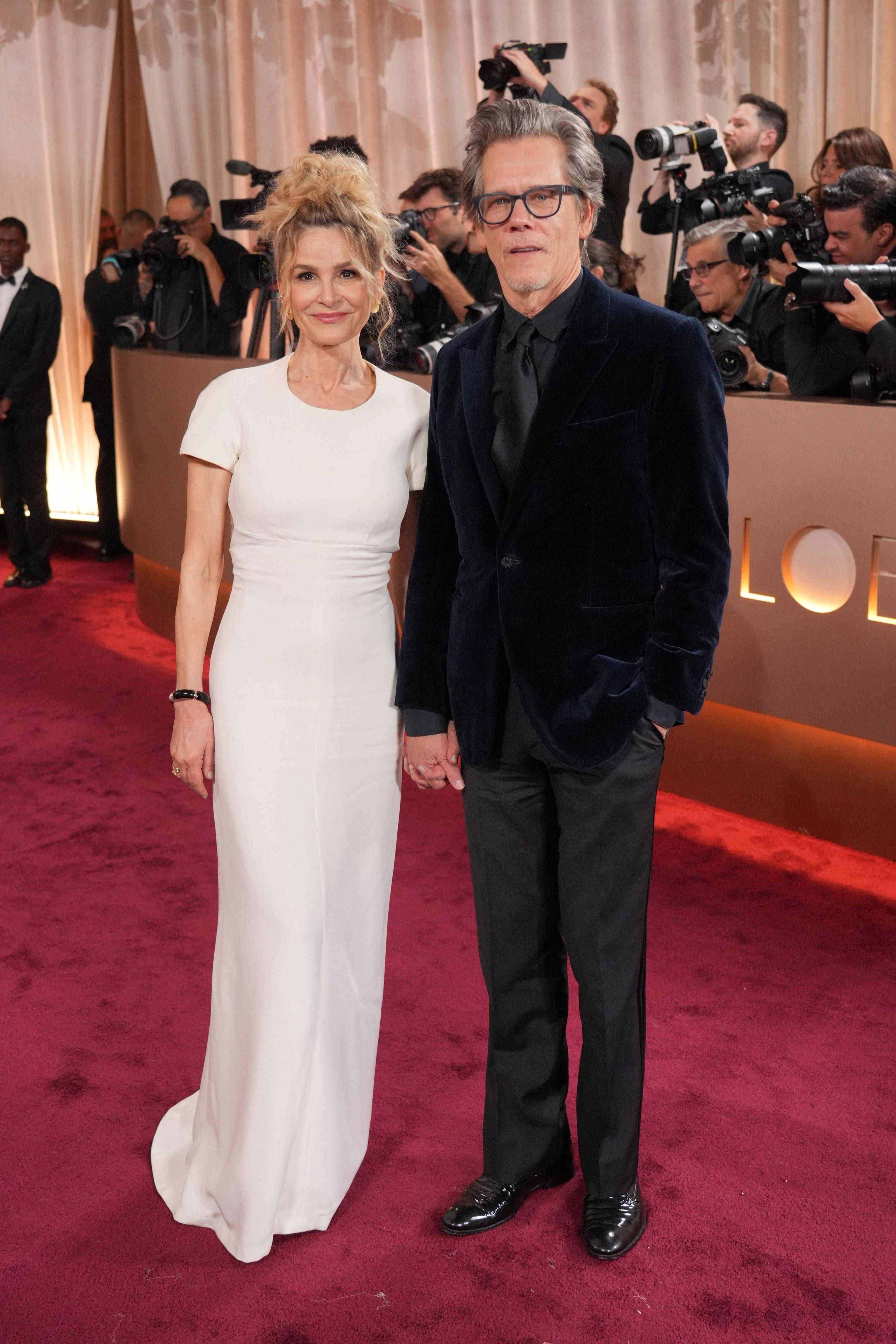 Kyra Sedgwick y Kevin Bacon, en la alfombra roja de los Globos de Oro 2026