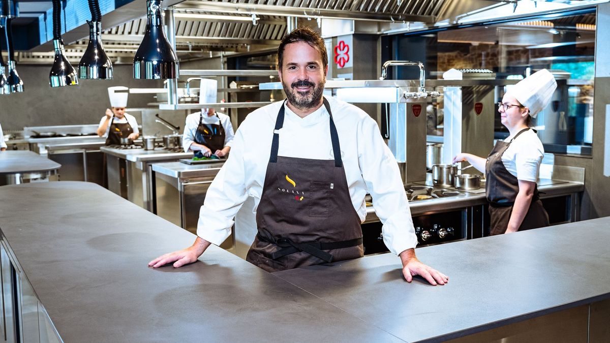 Nacho Solana, el chef con dos estrellas Michelin en un radio de ocho  kilómetros