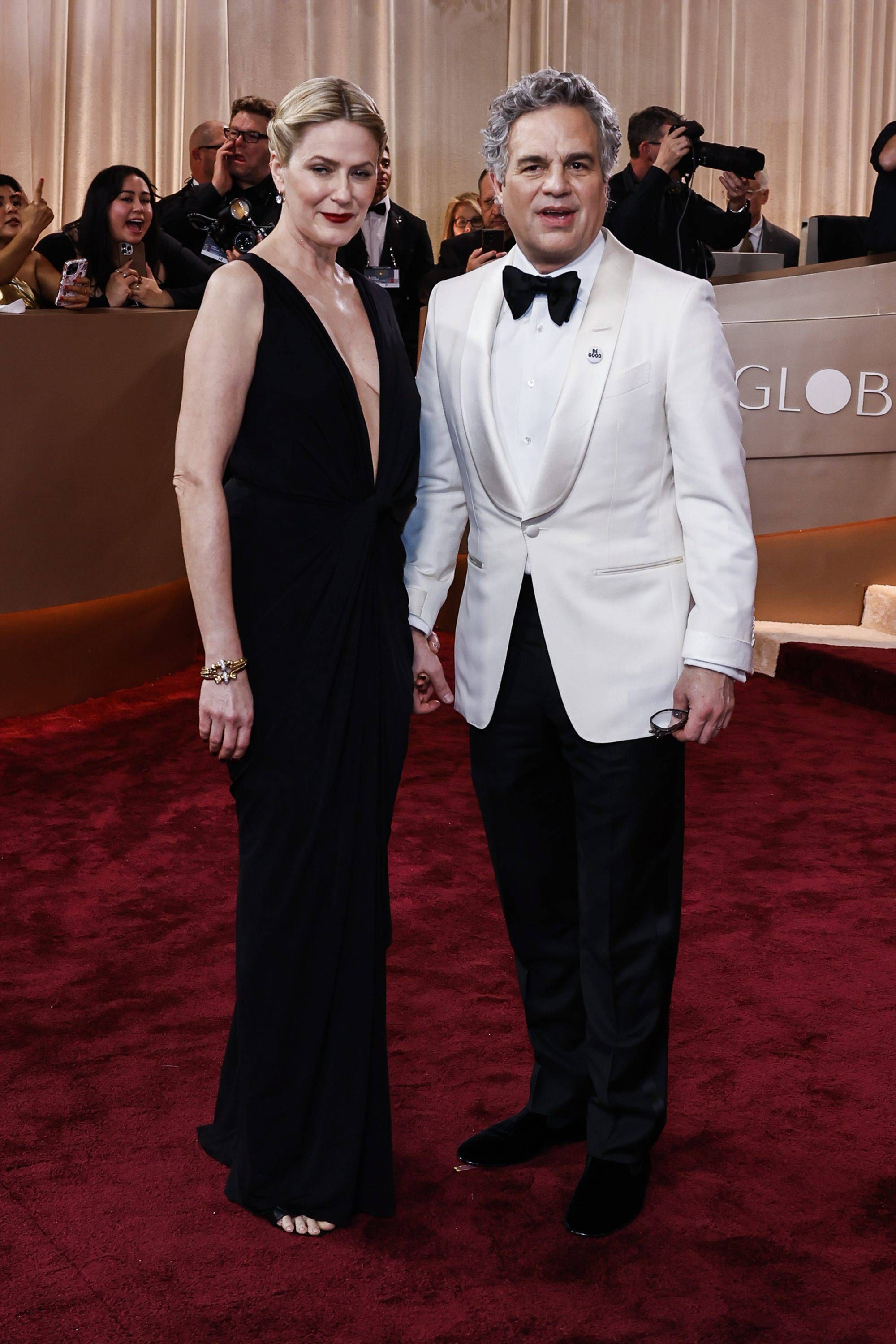 Sunrise Coigney y Mark Ruffalo, en la alfombra roja de los Globos de Oro 2026
