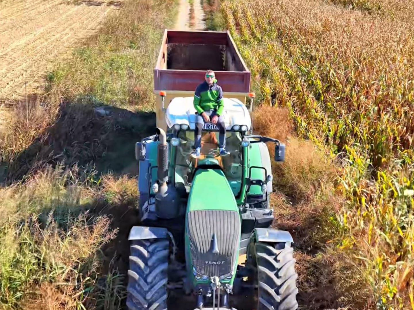 https://album.mediaset.es/eimg/2026/01/13/jordi-el-agroinfluencer-que-da-valor-y-voz-al-campo-desde-su-tractor-en-lleida_6863.jpg
