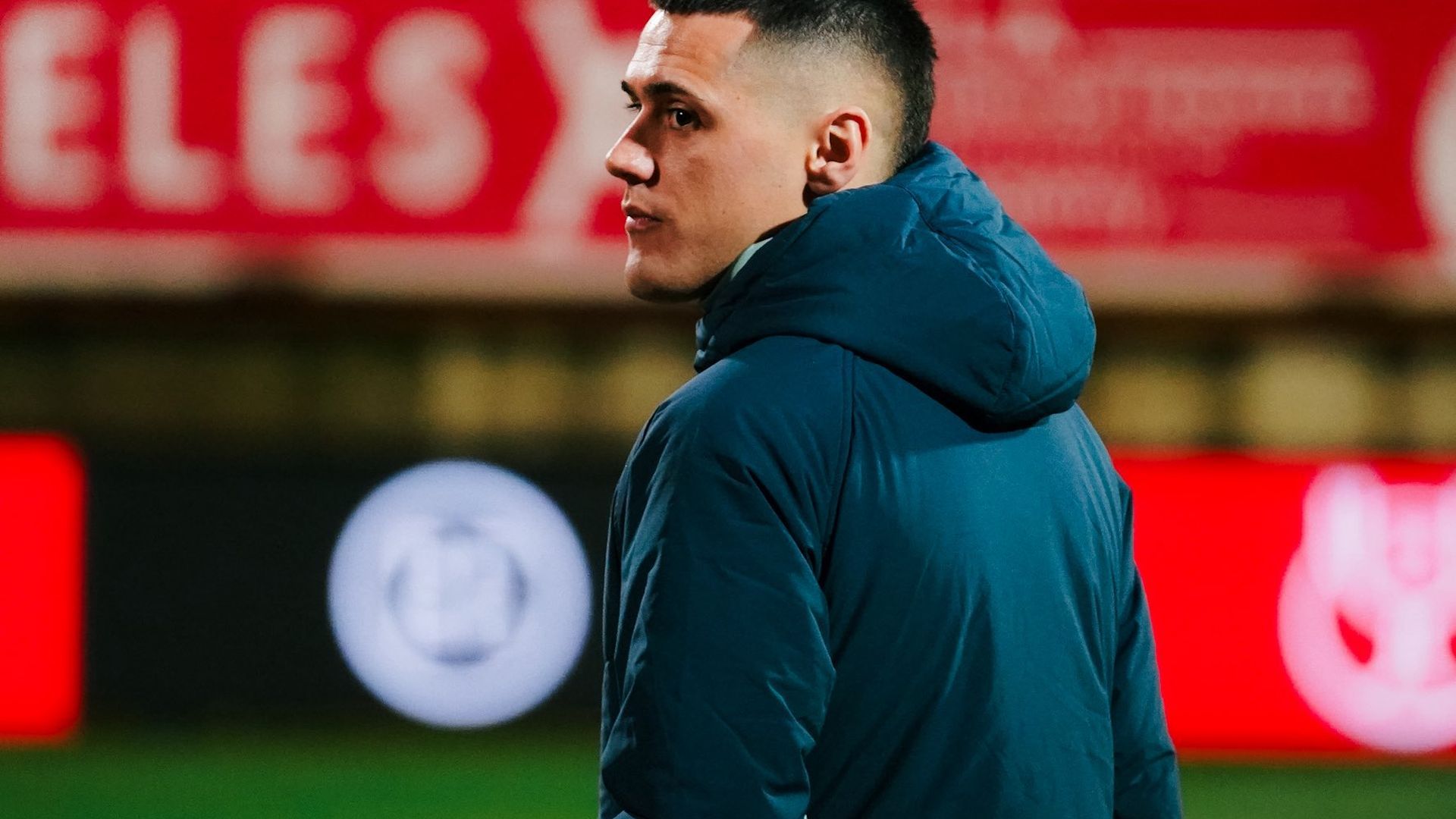 El delantero Urko Izeta, a su llegada al Reino de León