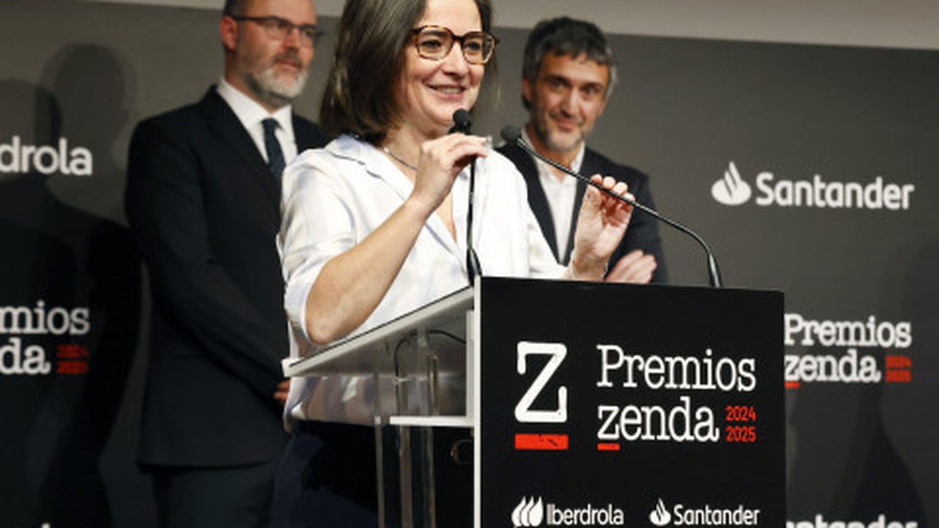 Esther L. Calderón, premio Zanda a mejor Ópera Prima