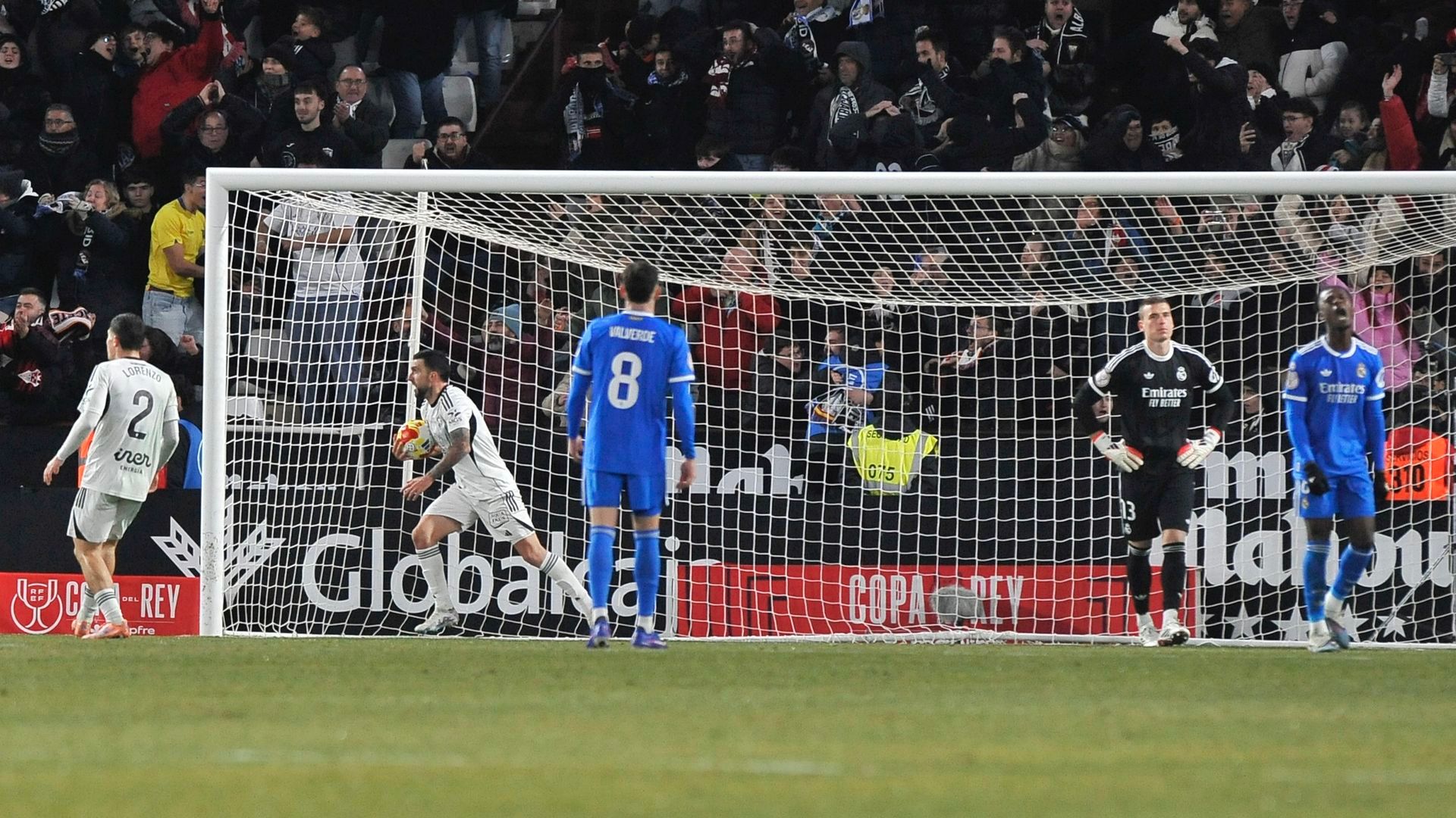 Lance del Albacete - Real Madrid. Lance del Albacete - Real Madrid.