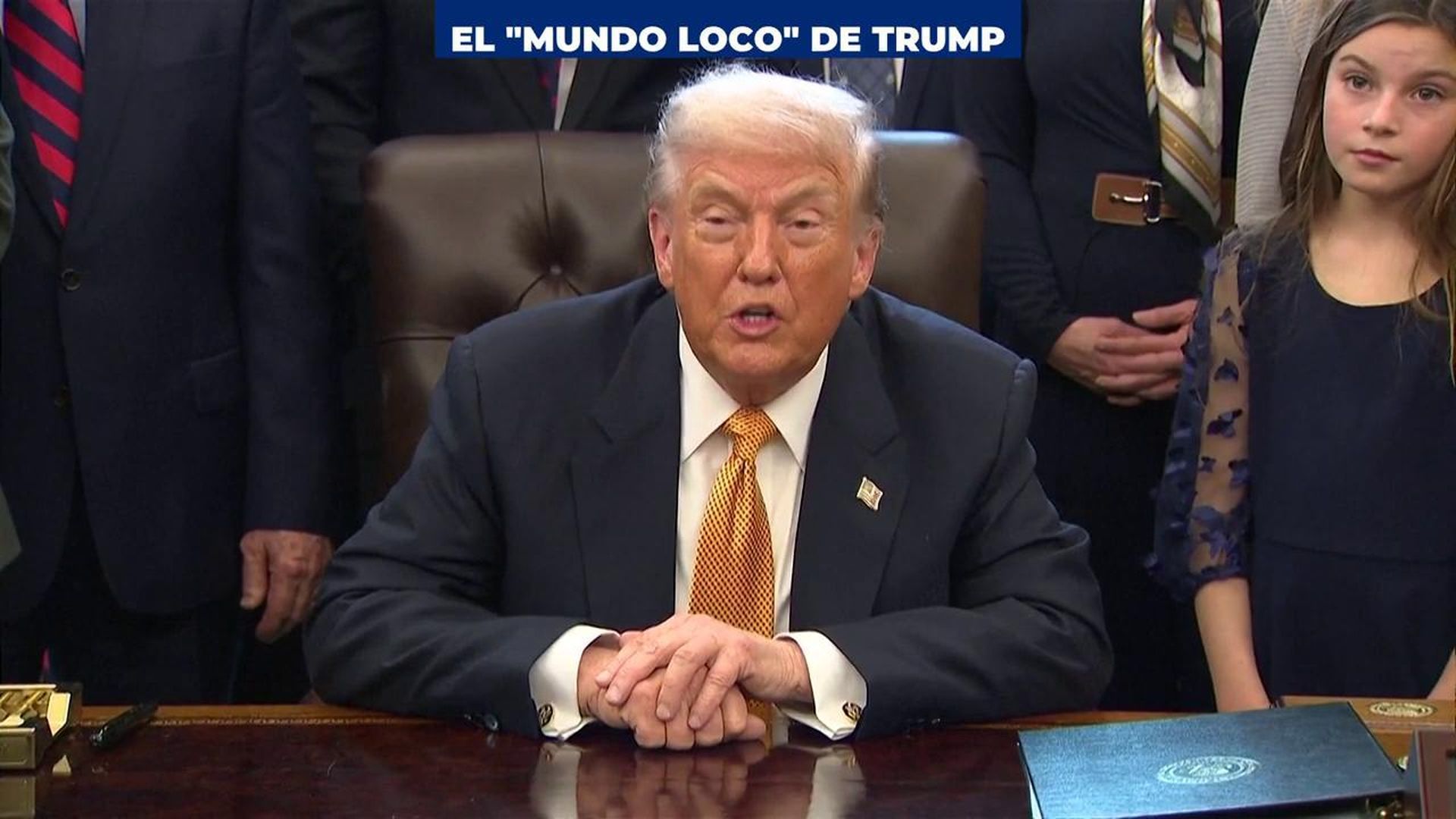 Trump reconoce que "el mundo está loco" y la jefa de la diplomacua de la UE que está "para darse a la bebida"