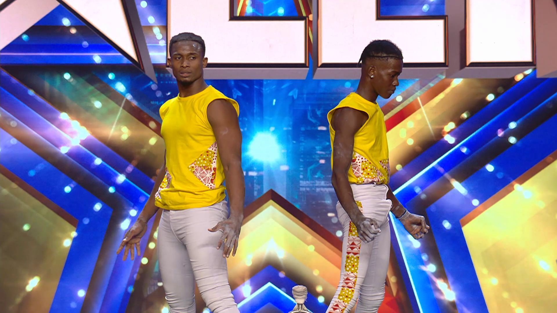 La actuación de Dúo O and S