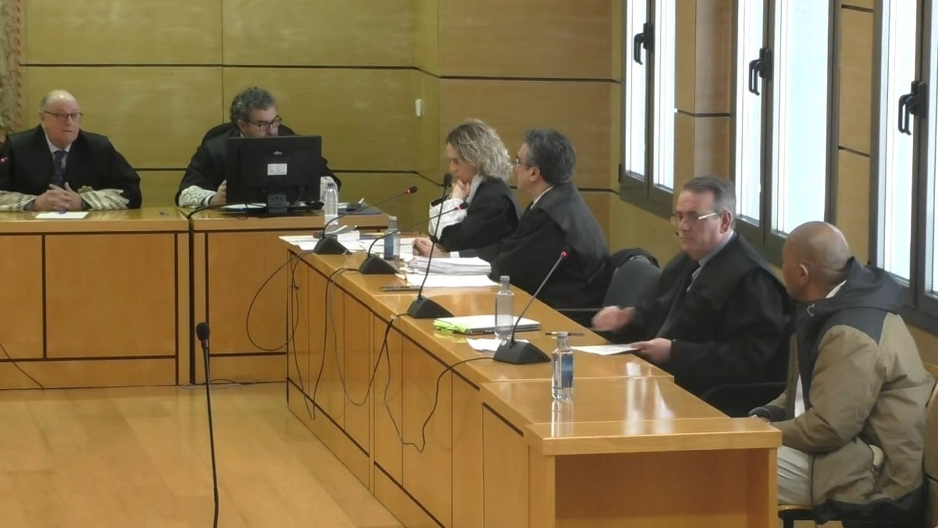 EuropaPress_7223887_jurado_popular_declara_culpable_homicidio_imprudente_portero_discoteca