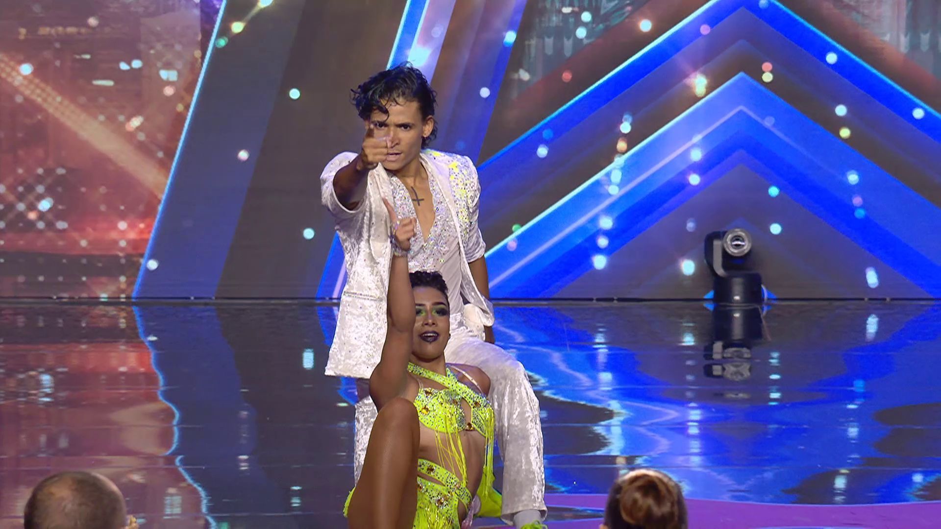 La actuación de Humber y Valen