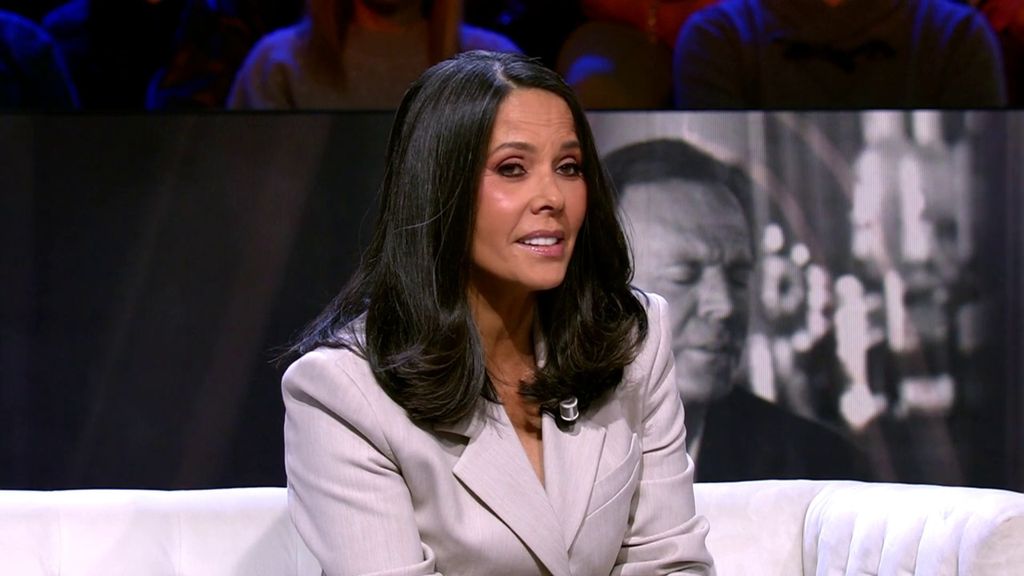 Vaitiare, sobre sus comprometidas prácticas sexuales con Julio Iglesias: "Tenía mucho miedo"