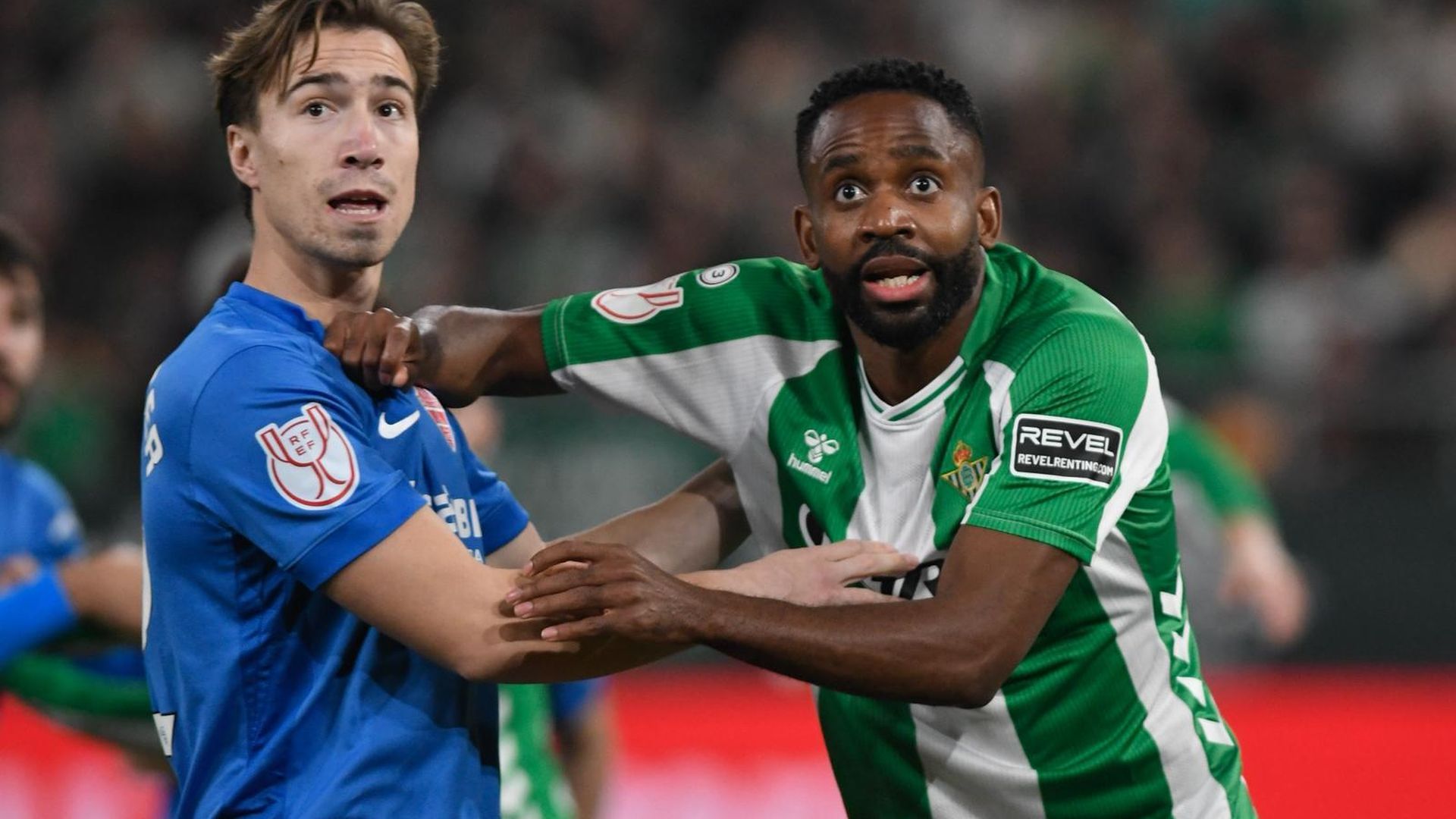 Affengruber y Bakambu, en el Betis-Elche