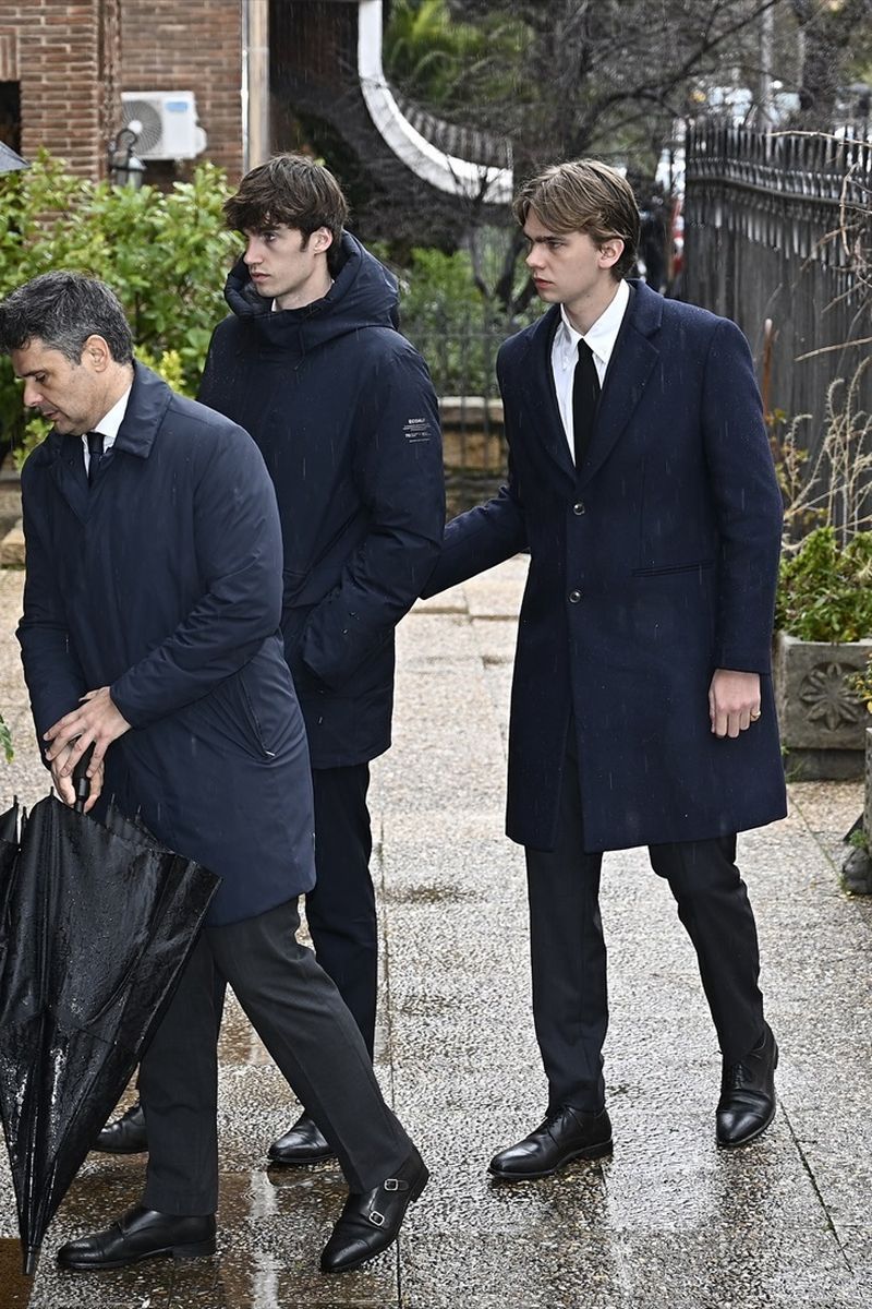 Pablo y Miguel Urdangarin, en la misa por Irene de Grecia en la Catedral Ortodoxa de Madrid