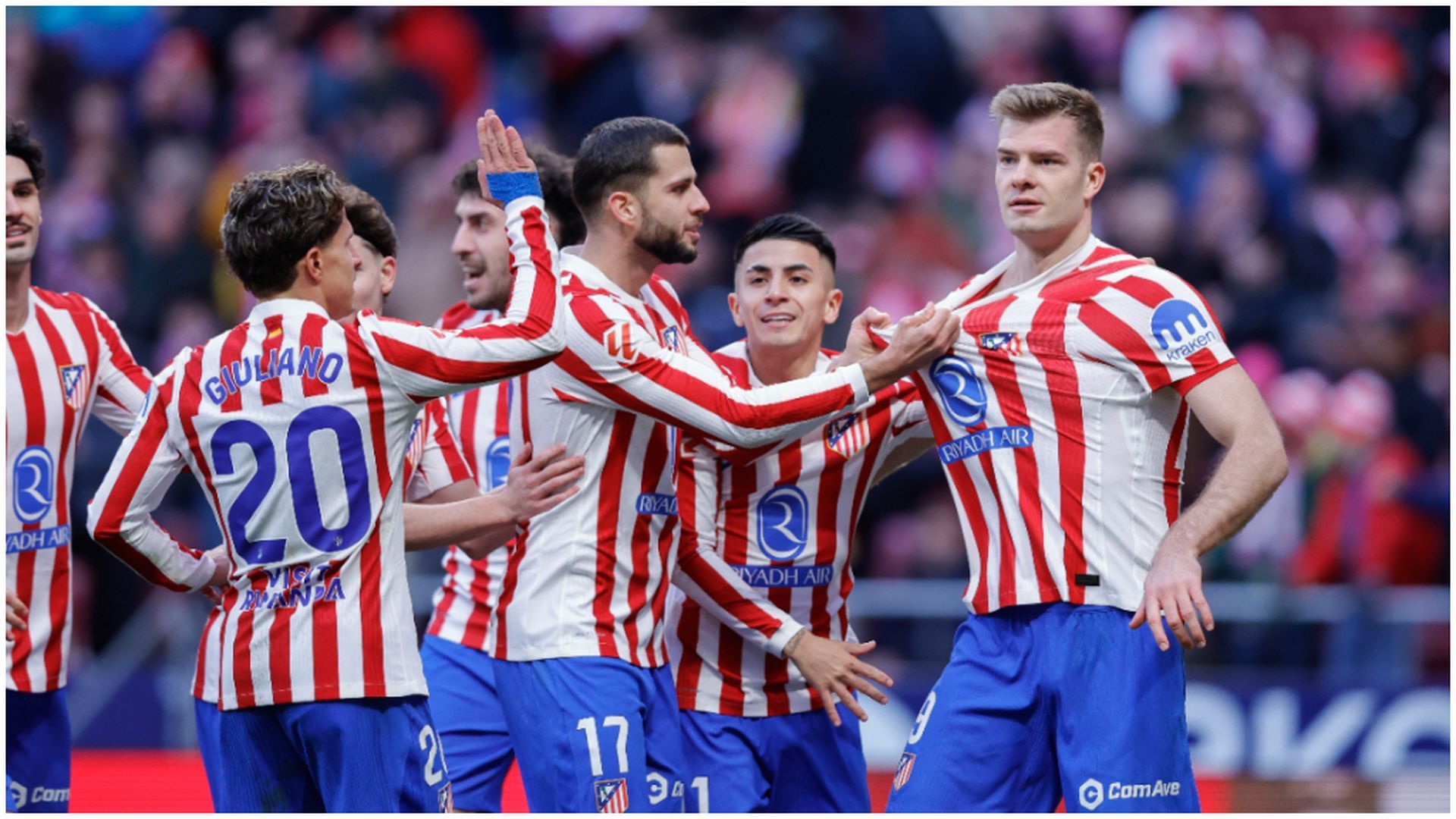 El Atlético de Madrid celebra el gol de Sorloth