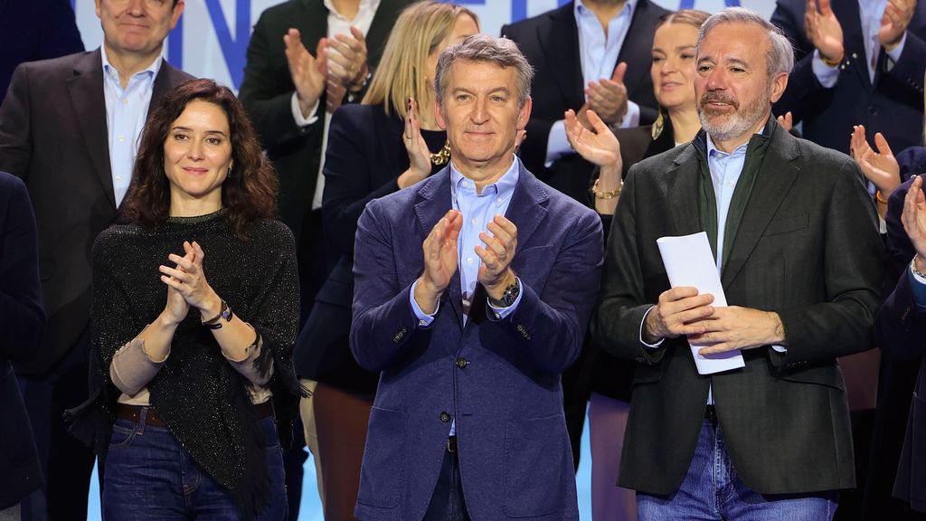 Feijóo defiende el papel de las autonomías como "salvaguarda" de la unidad de España en la firma de la 'Declaración de Zaragoza'