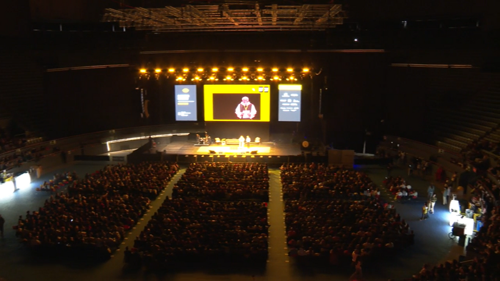 Mensaje a los jóvenes en los actos multitudinarios celebrados en Madrid: "Solo Dios puede llenar el vacío existencial"