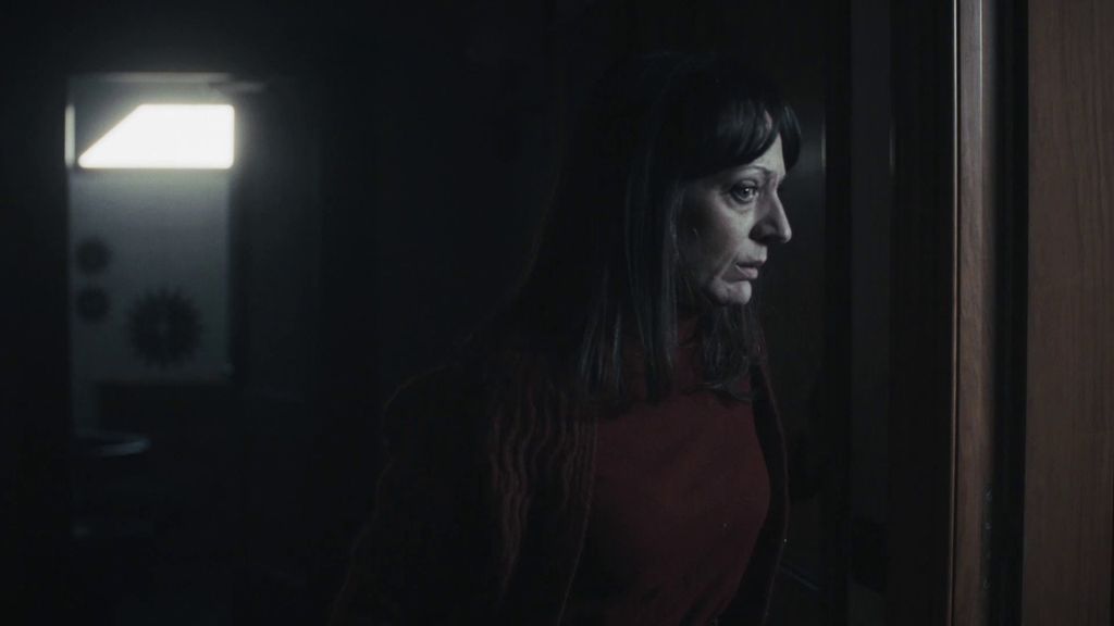 Terror en una residencia de estudiantes: tres extrañas mujeres enlutadas llegan con malas noticias Cuarto Milenio Temporada 21 Top Vídeos 751