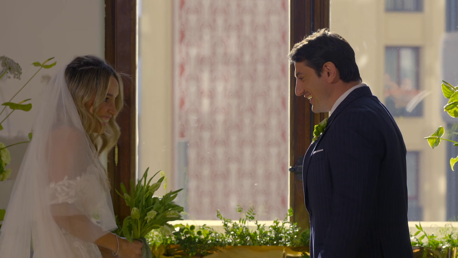 Marc y Ainhoa se conocen en el altar de 'Casados a primera vista': “Qué locura esto, ¿eh?”