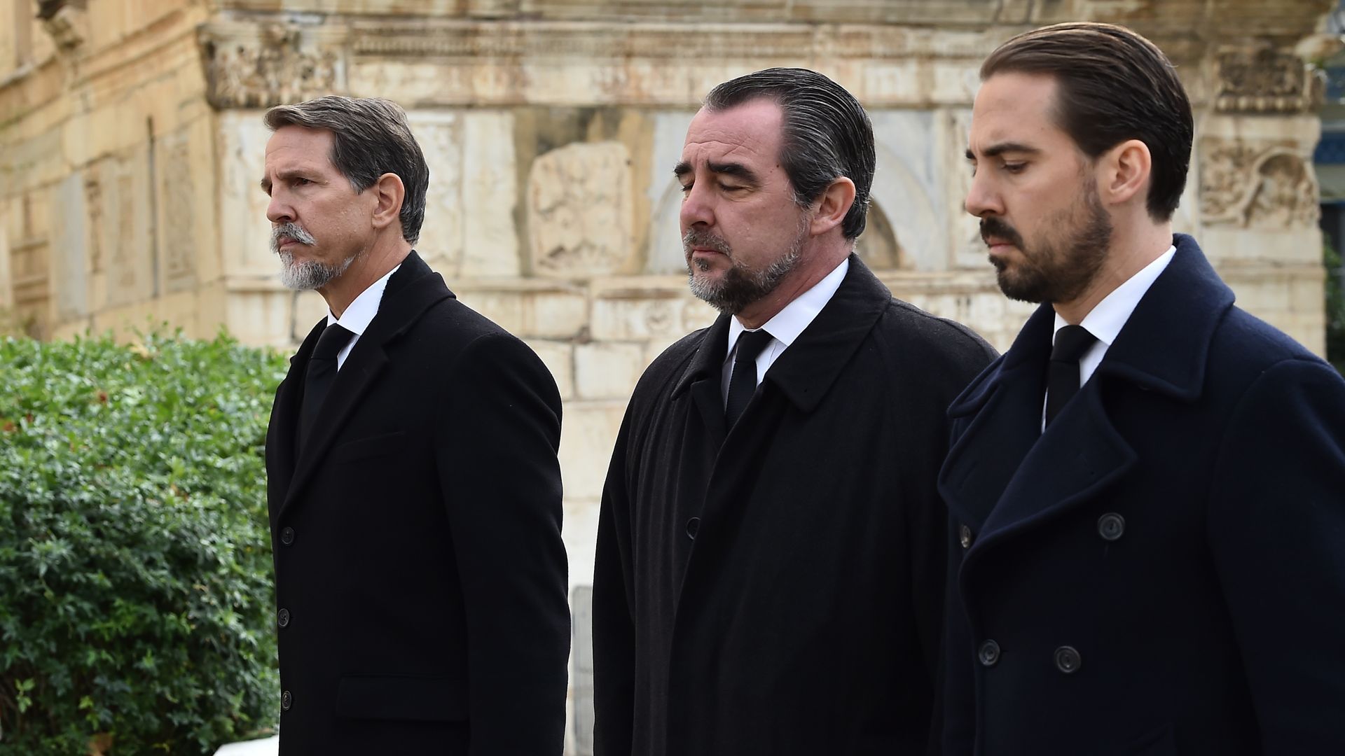Pablo, Nicolás y Philippos de Grecia, en el funeral a Irene en la catedral metropolitana de Atenas