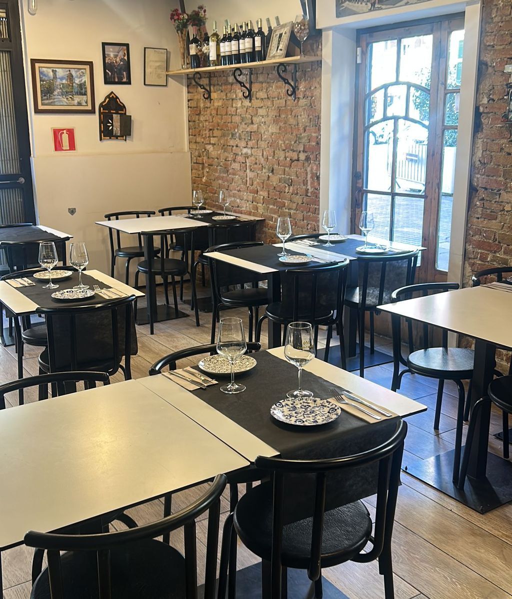 No te olvides de reservar su menú con antelación, suelen estar llenos