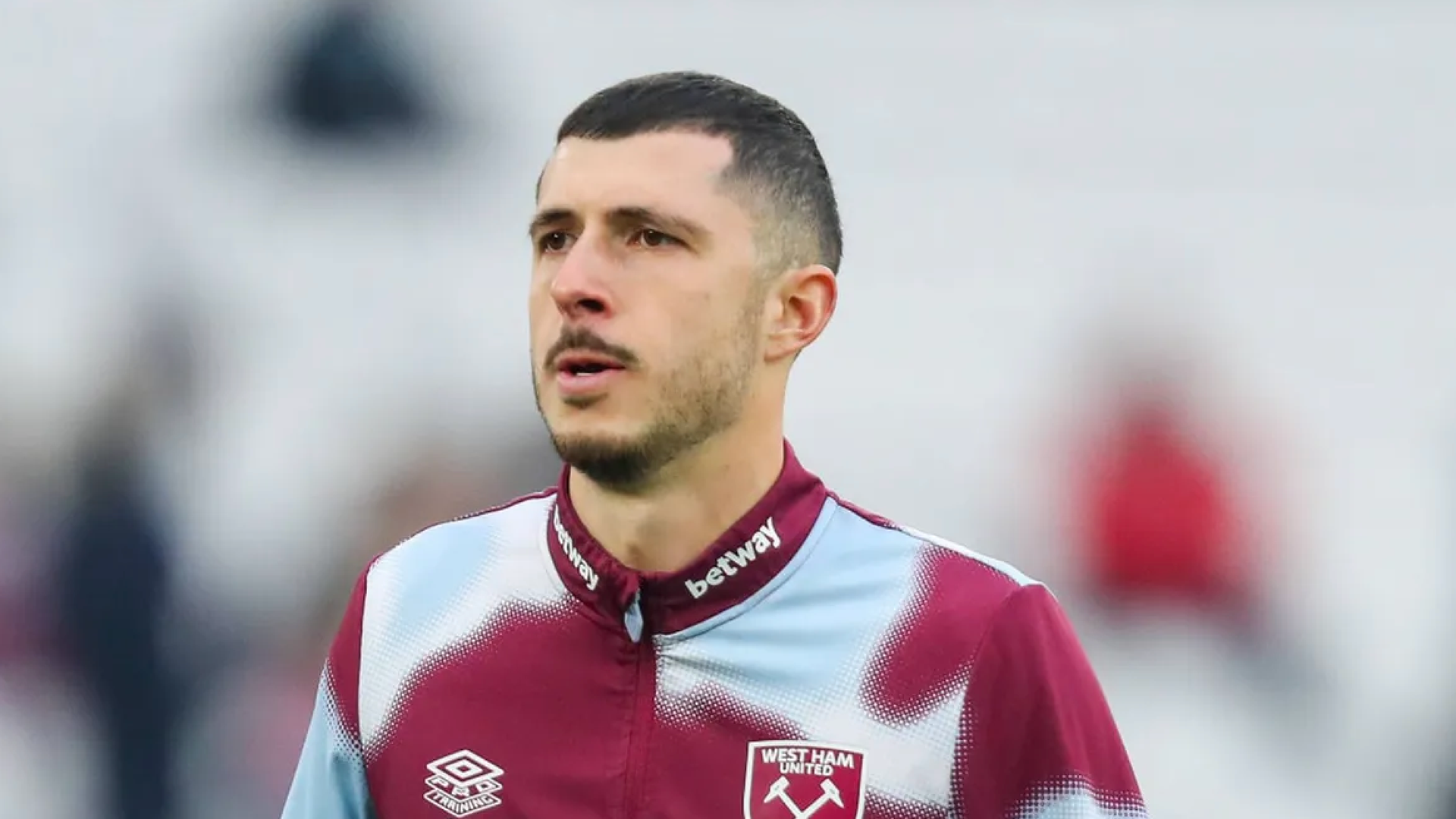 Guido Rodríguez con el West Ham