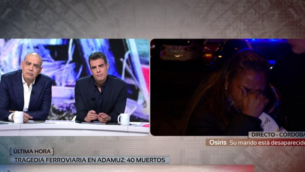 Una mujer se derrumba en el directo de 'Código 10' ante la desaparición de su marido: "He venido desde Nicaragua"