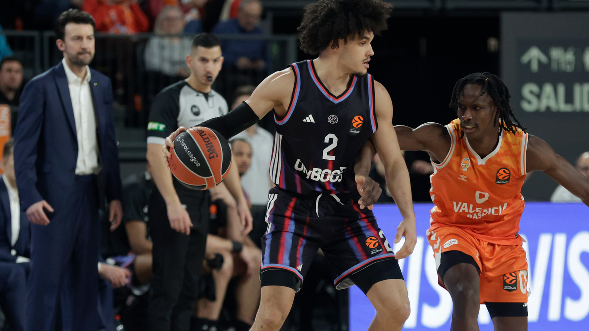 Valencia Basket pasa por encima de París en un día para la historia de Pedro Martínez (98-84)