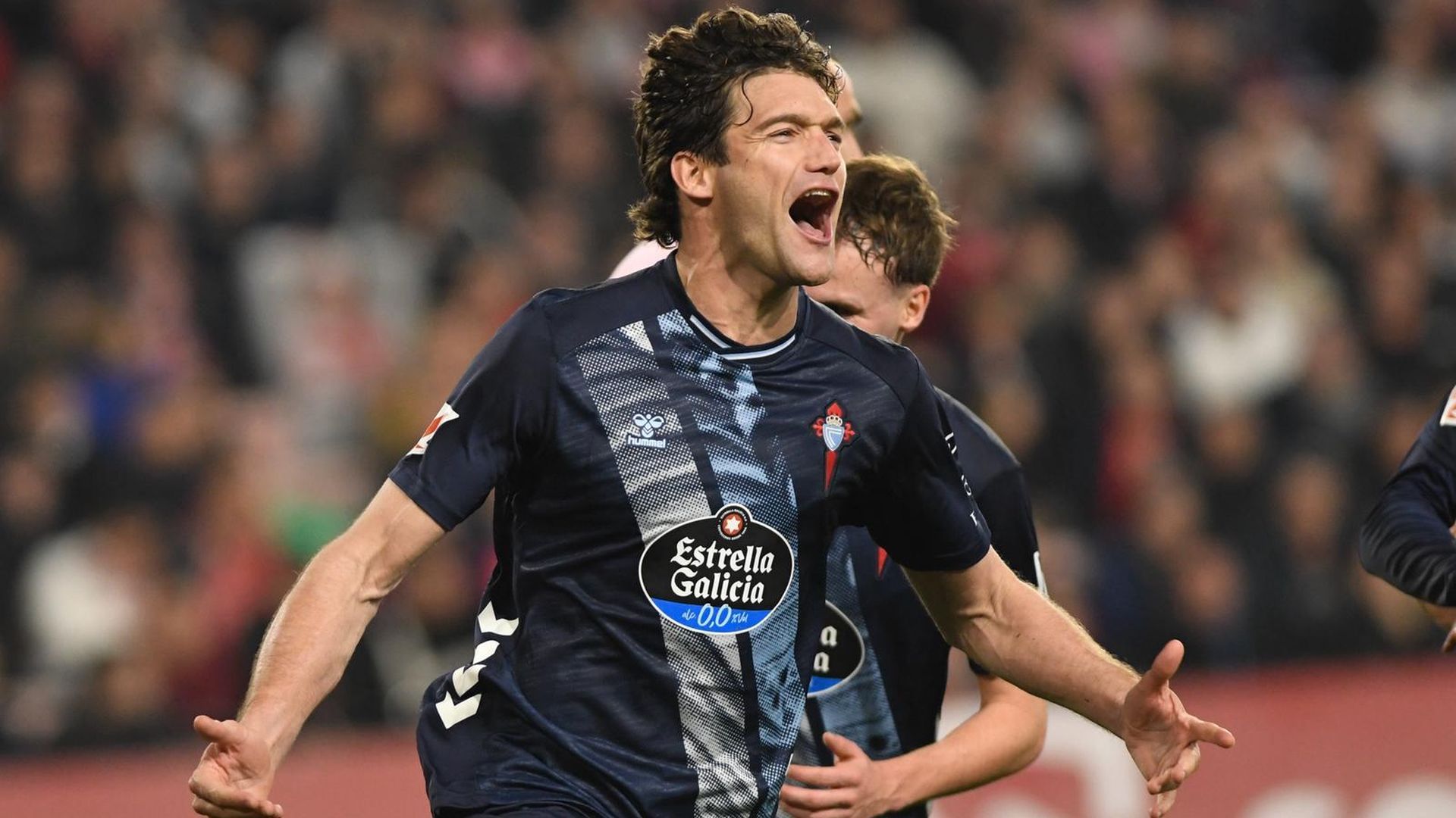 Celebración del gol de Marcos Alonso ante el Sevilla Celebración del gol de Marcos Alonso ante el Sevilla