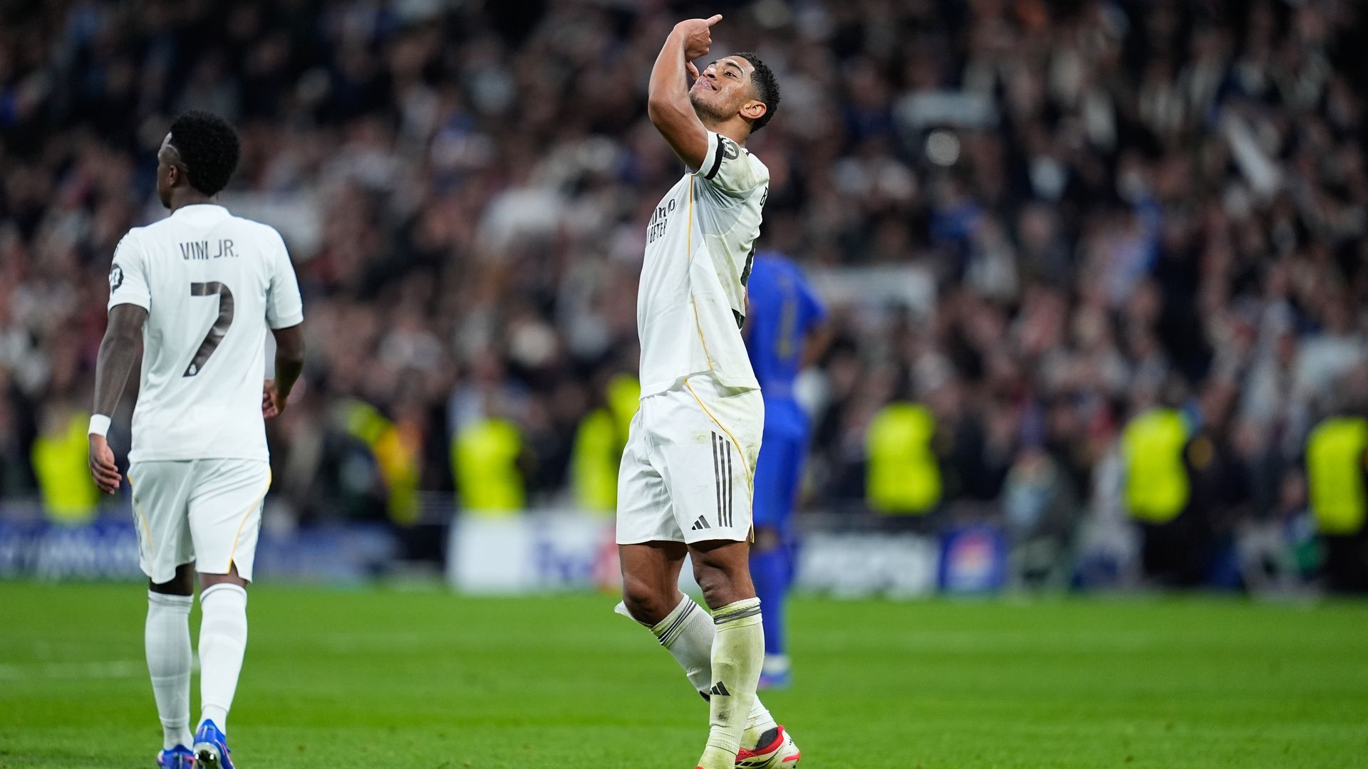 Jude Bellingham celebrando su gol con el Real Madrid
