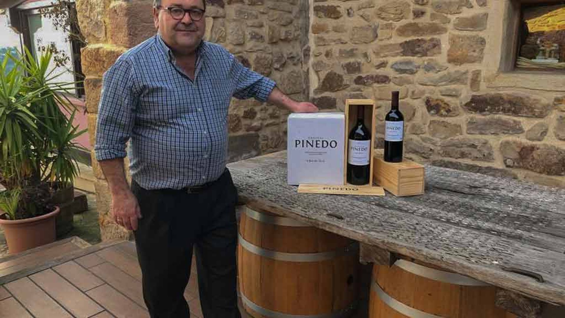 Mikel Bustinza, de 67 años murió al chocar su cocha contra un camión