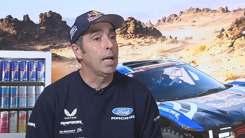 Nani Roma y cómo lo veía todo perdido antes de que Laia Sanz remolcase su coche en el Dakar