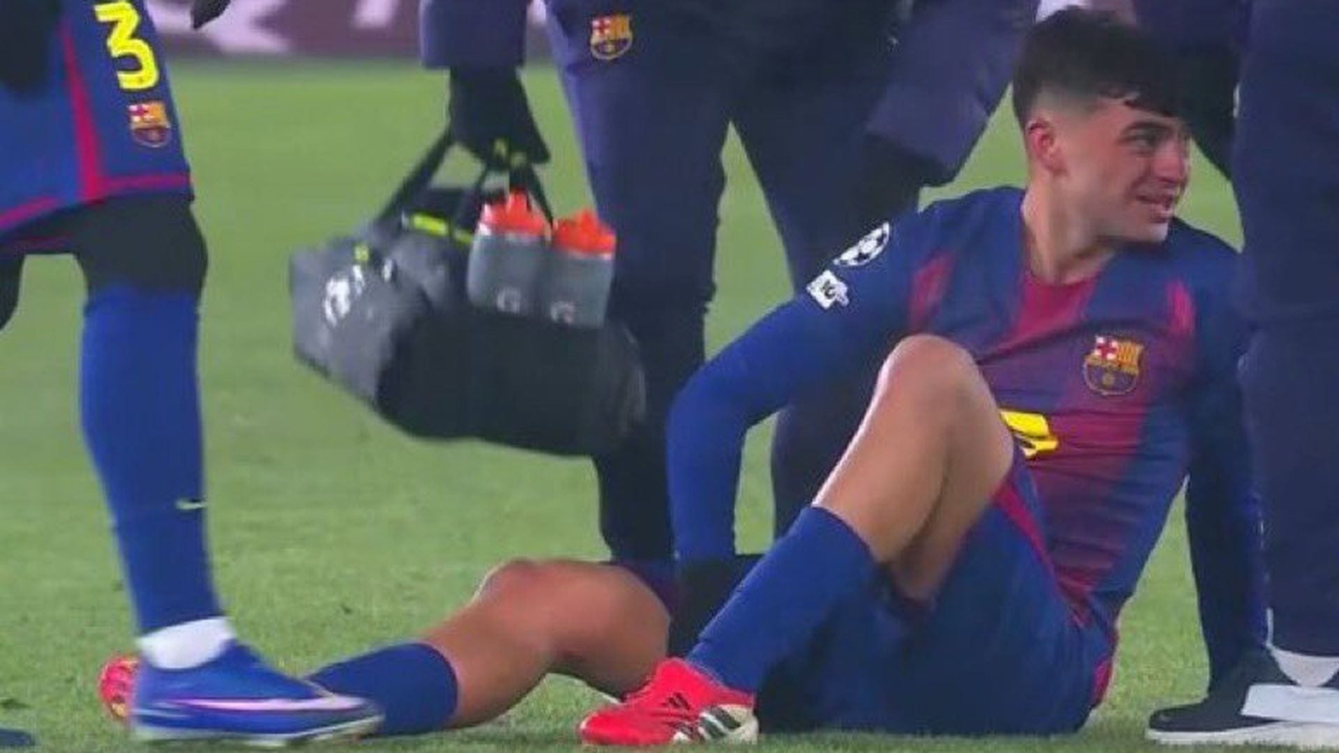 Pedri pidió el cambio tras sentir unas molestas