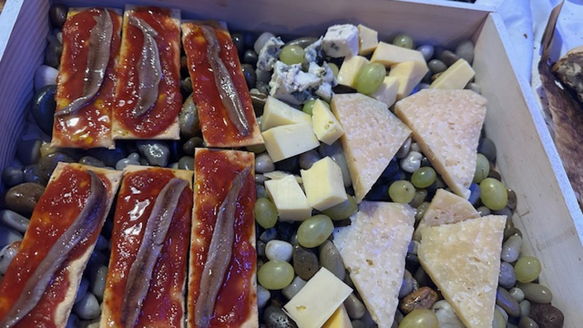 Así es comer en La Cantina del Muelle