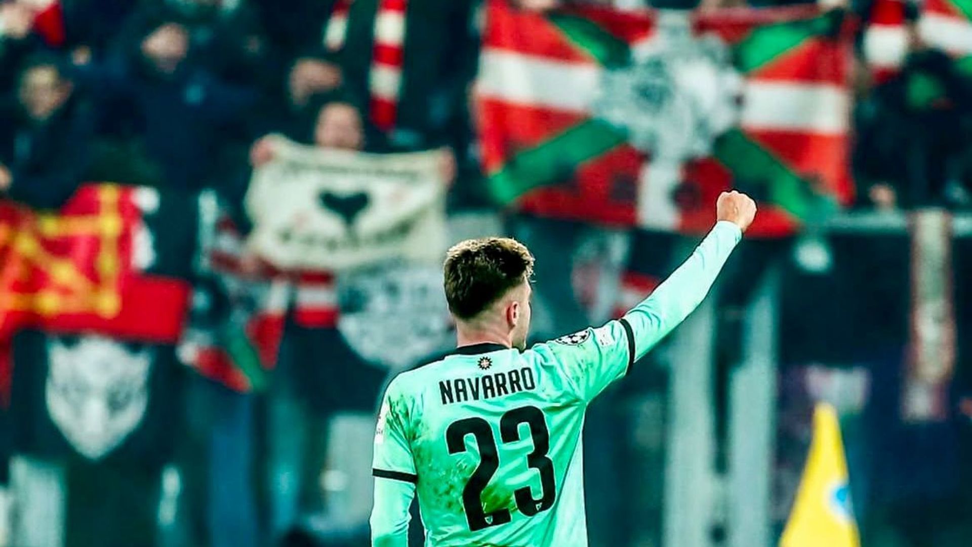 Golazo de Robert Navarro en Champions ante la Atalanta BC