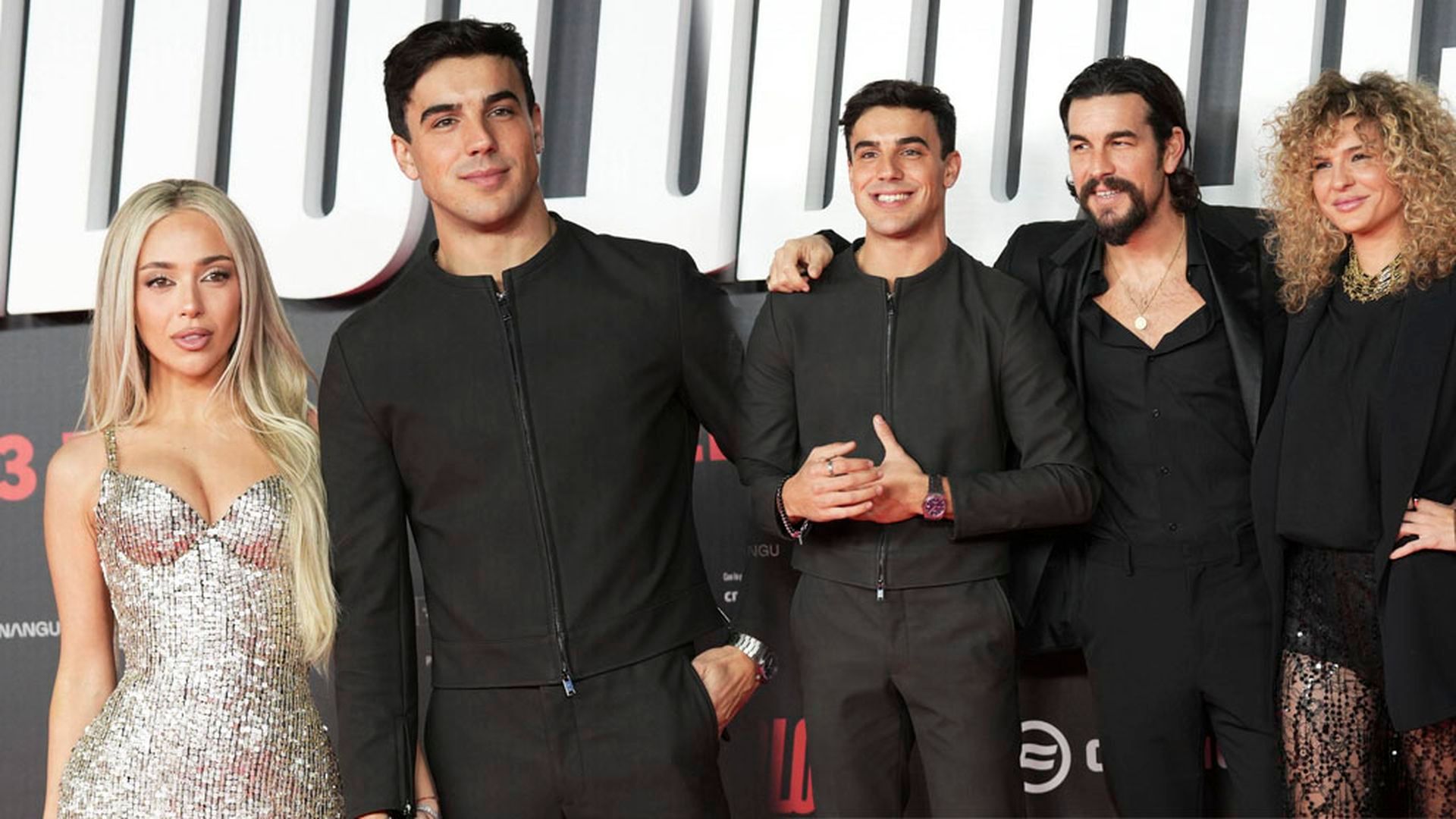 La familia Casas y Ana Mena La familia Casas y Ana Mena