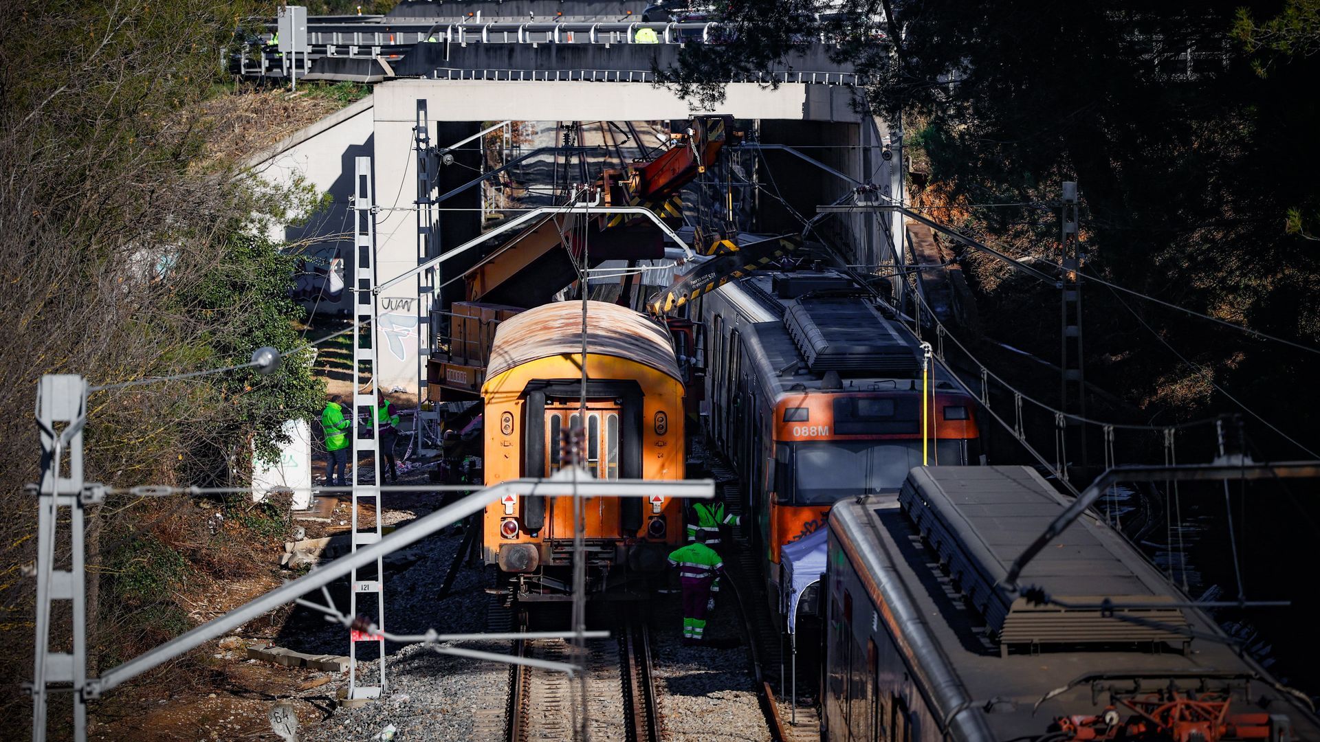 Los usuarios de Rodalies en Cataluña esperan el resultado de las inspecciones en las vías