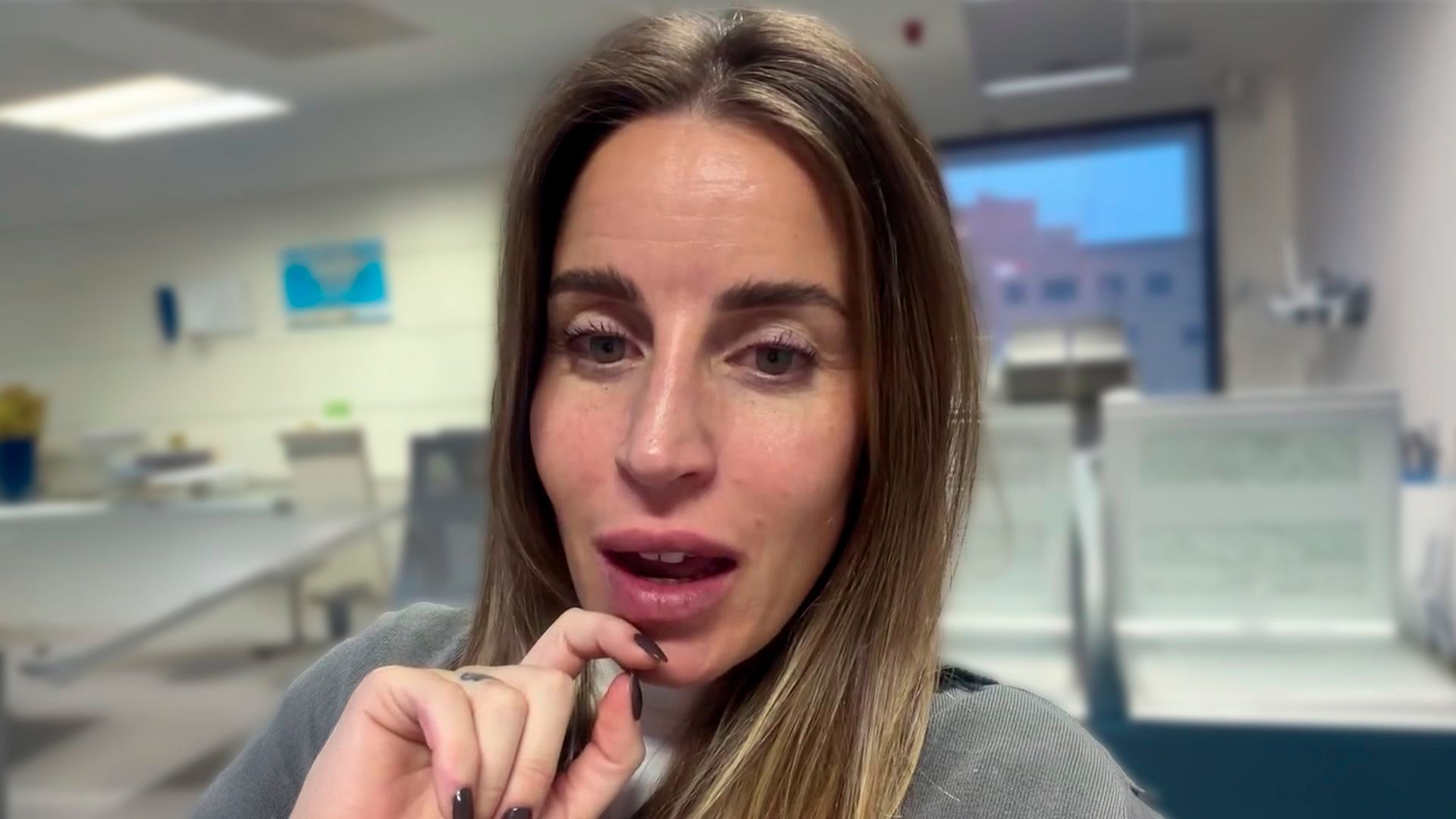 Marta Castro, embarazada de siete meses, explica por qué ha tenido que ir dos veces en un día al centro de salud Marta Castro, embarazada de siete meses, explica por qué ha tenido que ir dos veces en un día al centro de salud