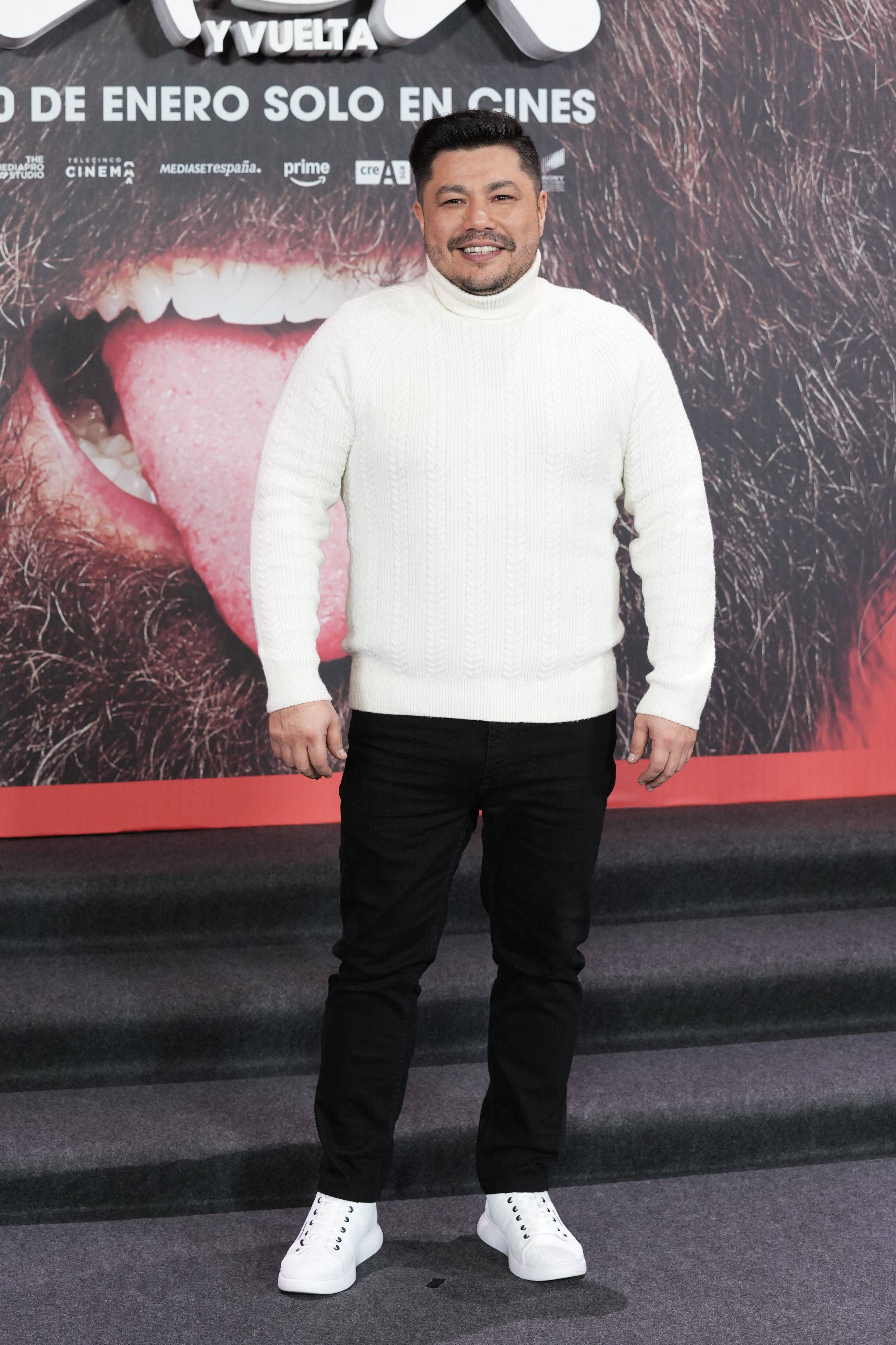 Óscar Reyes, en la alfombra roja de ‘Aída y vuelta’