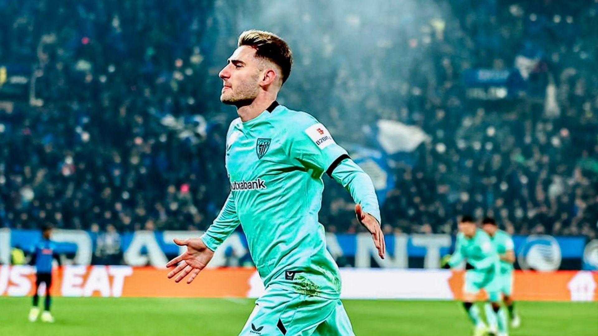 Robert Navarro se salió en la Champions League ante la Atalanta