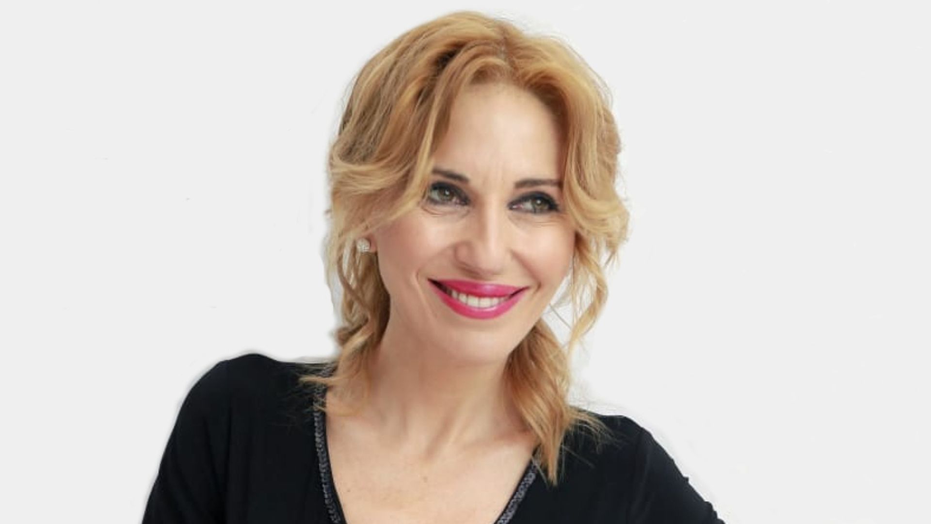 Ania Iglesias, de 'GH 1', habla sobre el duelo por su madre y sus nuevos proyectos: "Me enseñó amarla en la demencia, la propia enfermedad nos unió"