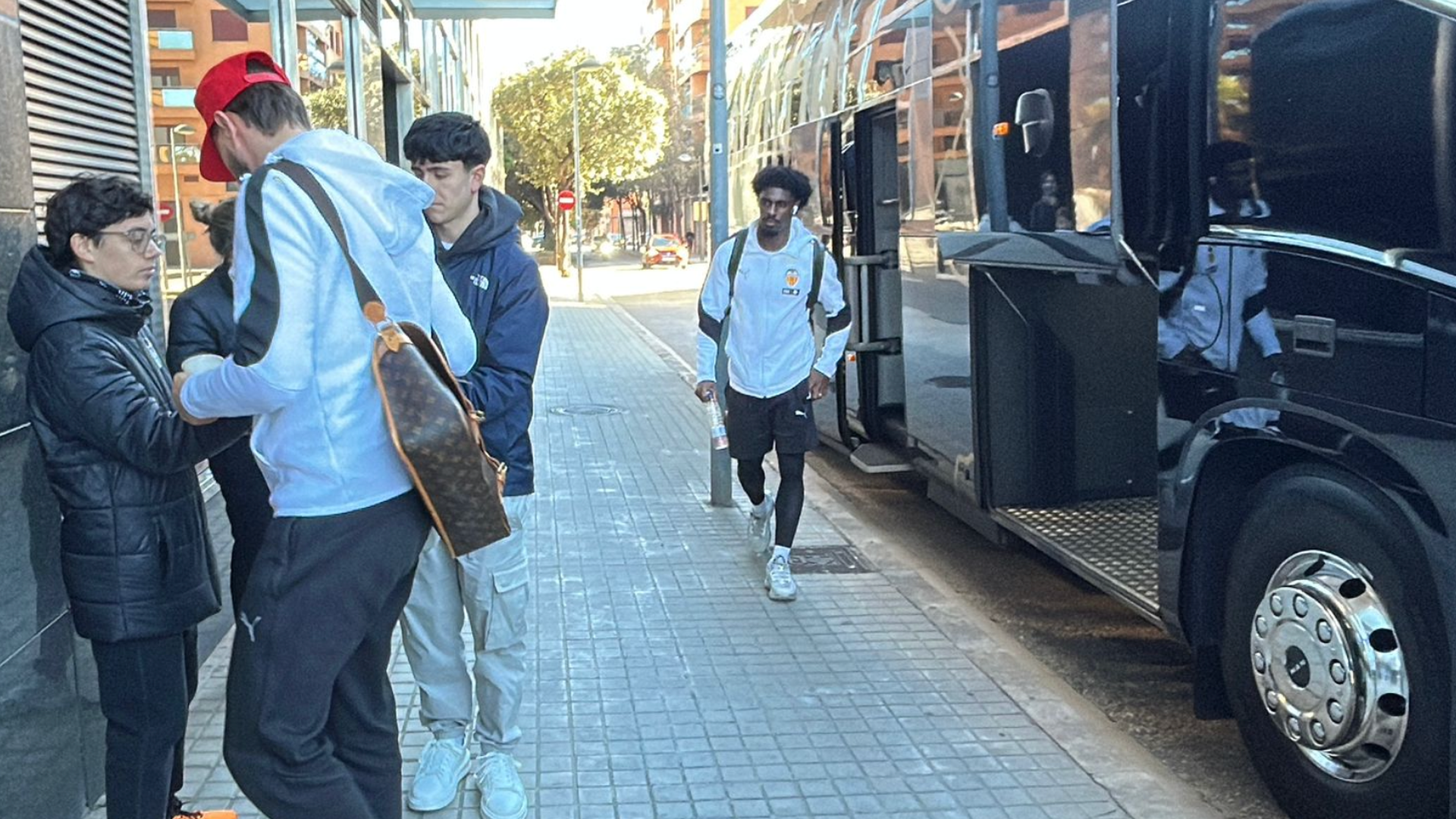 Convocatoria del Valencia CF en el hotel