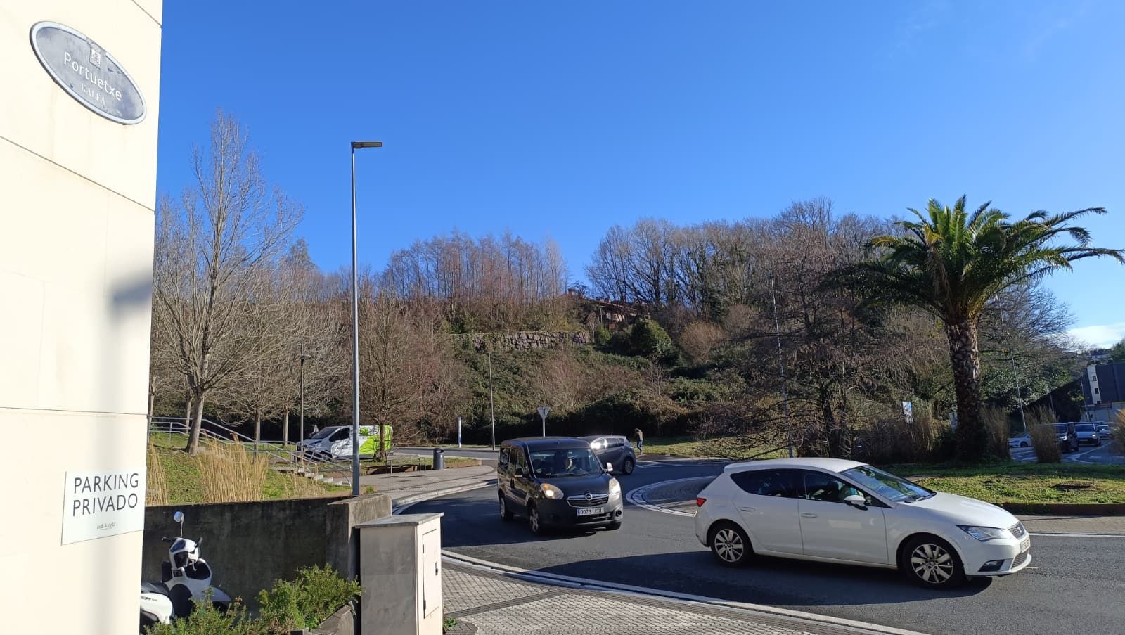 La agresión se habría producido en las inmediaciones de la calle Portuetxe