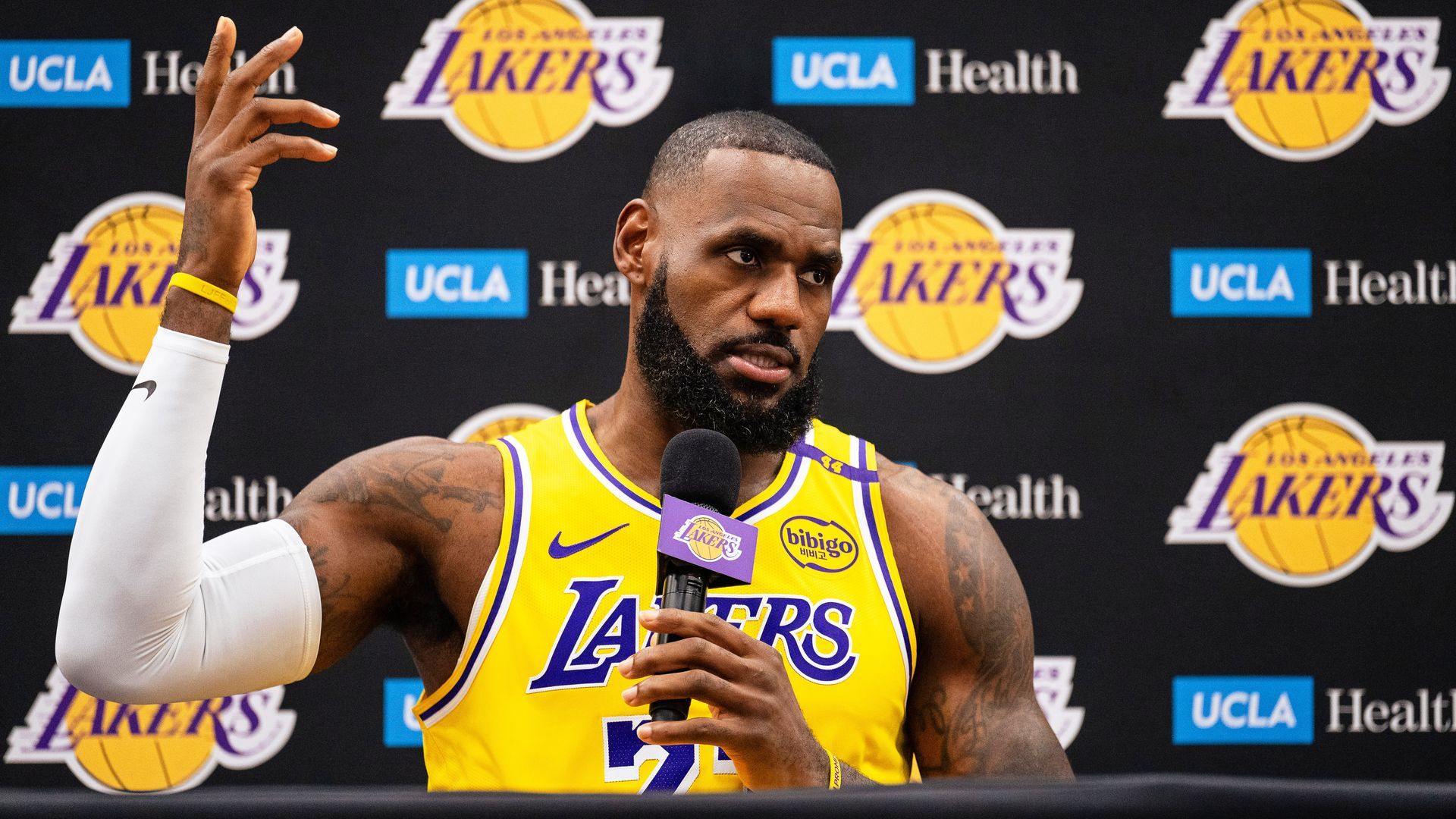 LeBron James jugador de Los Ángeles Lakers