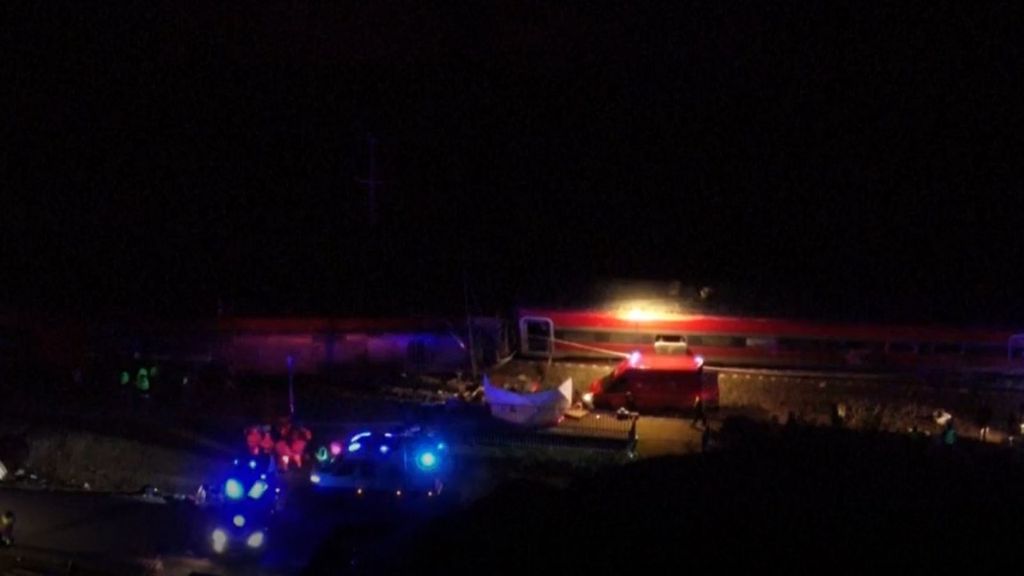 ¿Por qué se tardó tanto en atender a las víctimas del Alvia? Supervivientes hablan de dos horas de espera