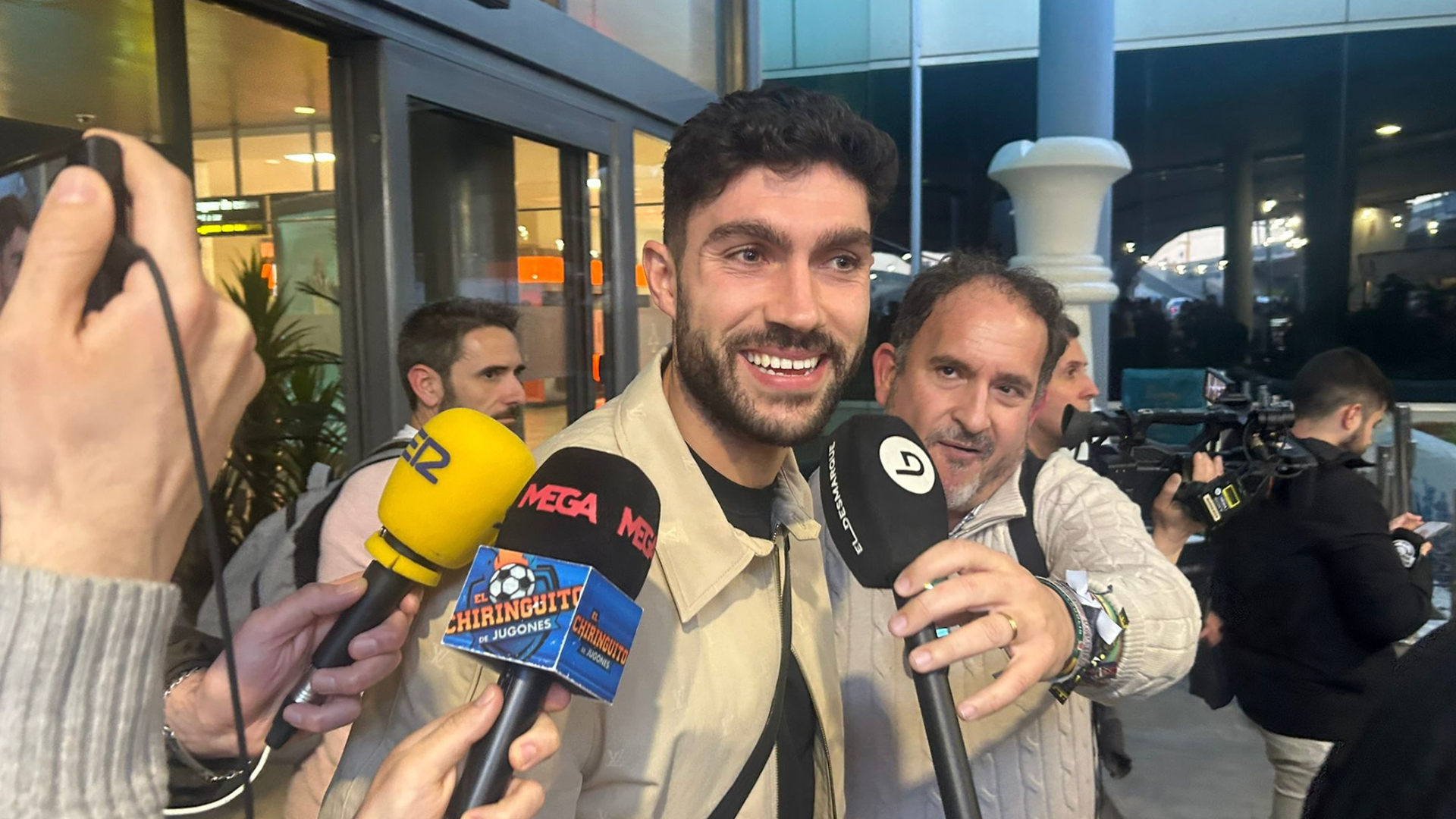 Unai Núñez llega a Valencia