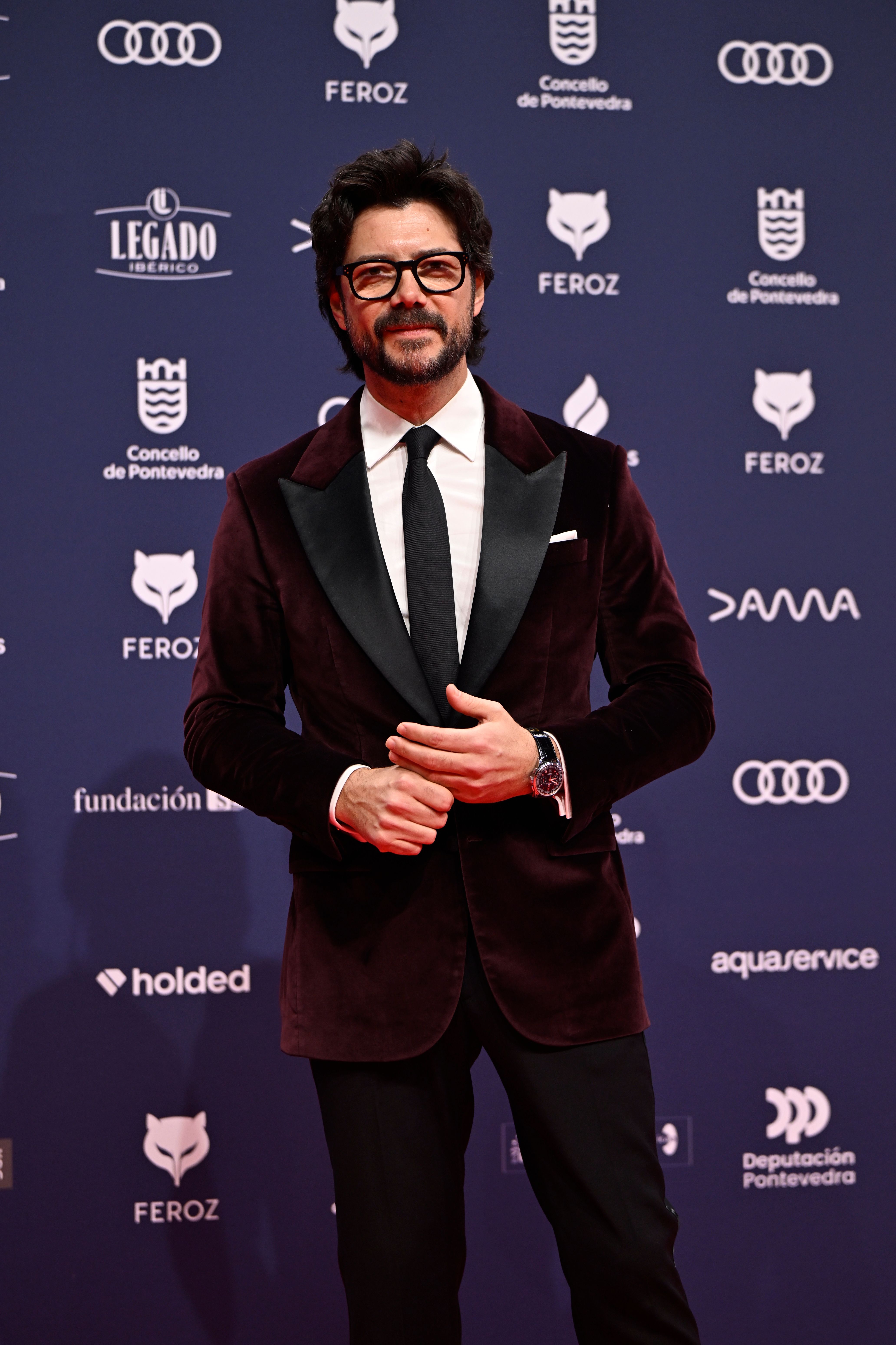 Álvaro Morte en los Premios Feroz 2026