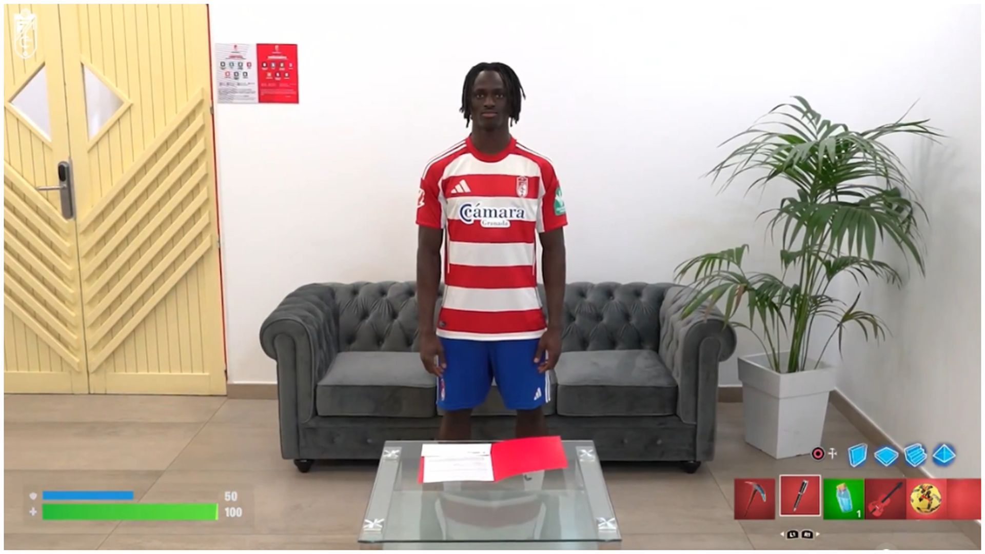 El anuncio modo 'Fornite' de Baba Diocou por el Granada El anuncio modo 'Fornite' de Baba Diocou por el Granada