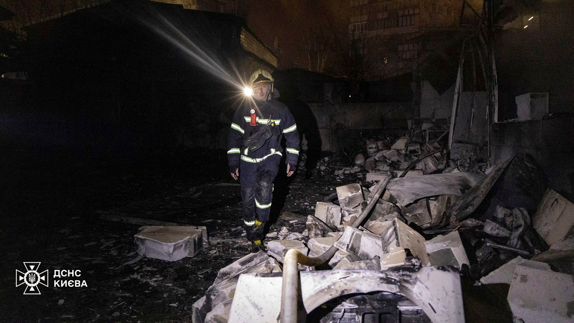 Foto facilitada por el Servicio Estatal de Emergencias del ataque ruso