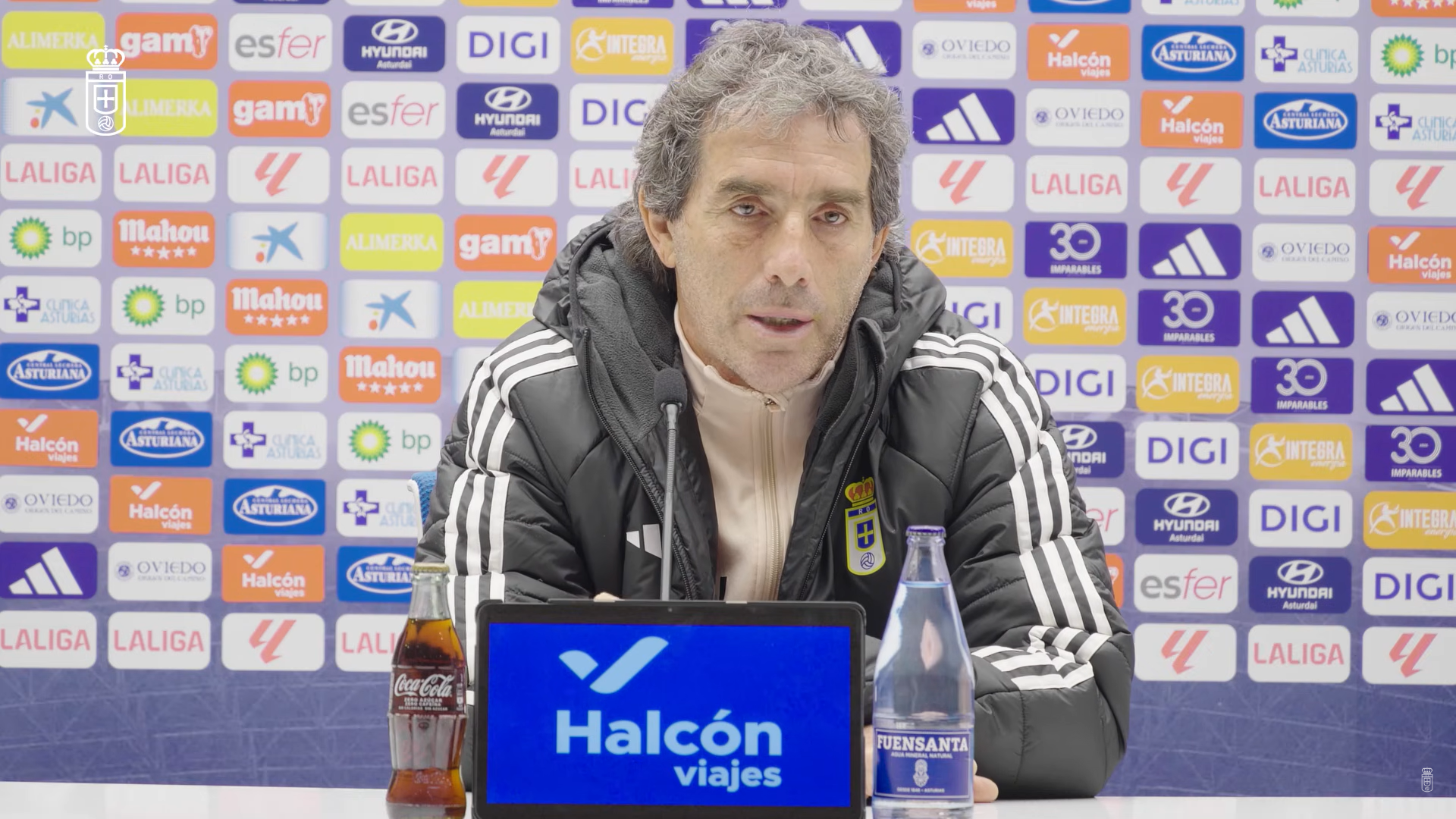 Guillermo Almada, en sala de prensa