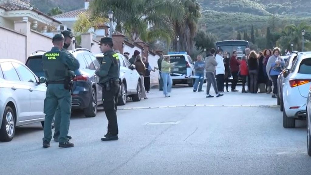 Los hijos menores de la mujer asesinada en Málaga, presentes en el momento del crimen: un vecino escuchó los gritos de auxilio de la víctima